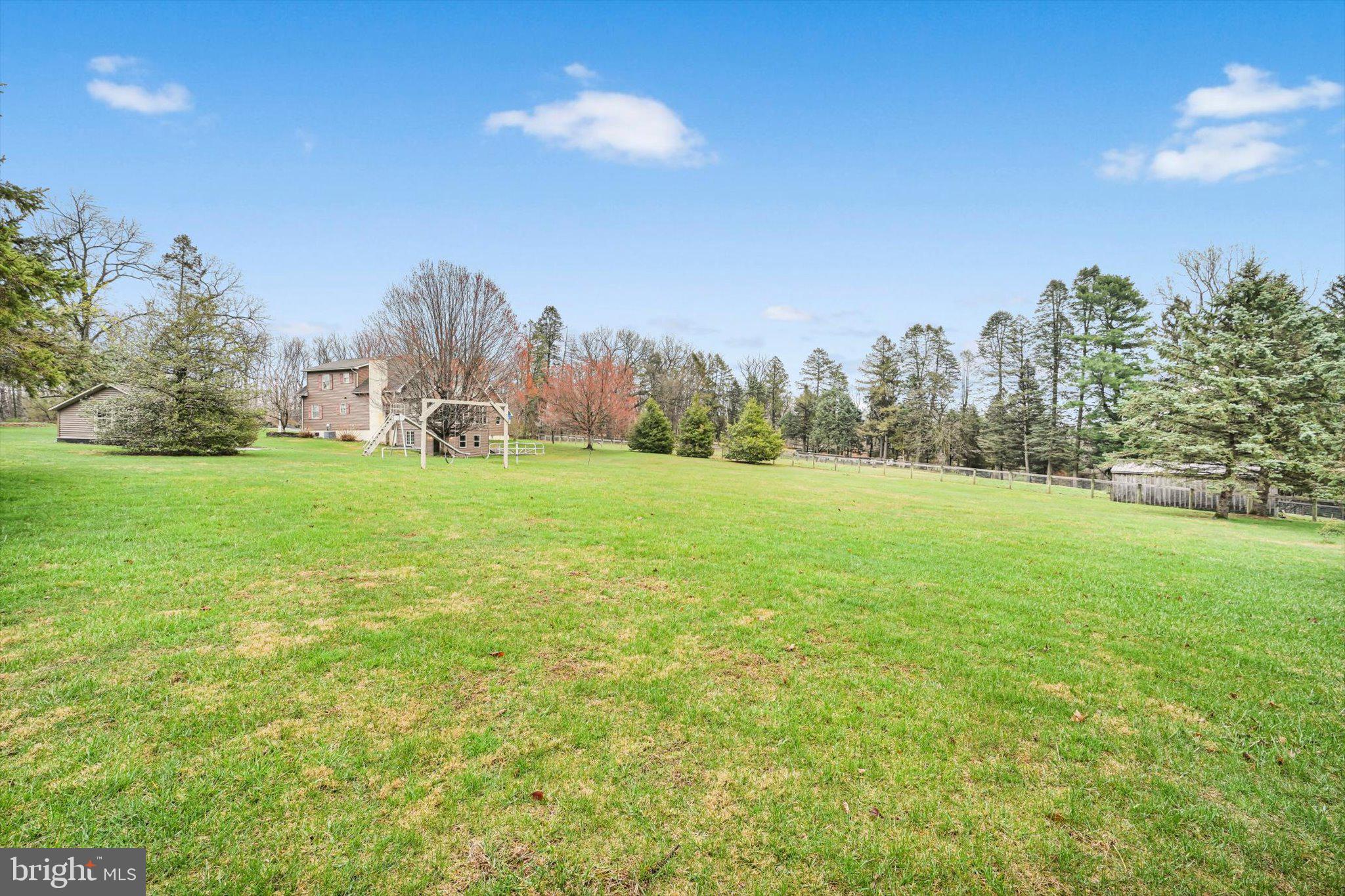 WOODRIDGE - Residential