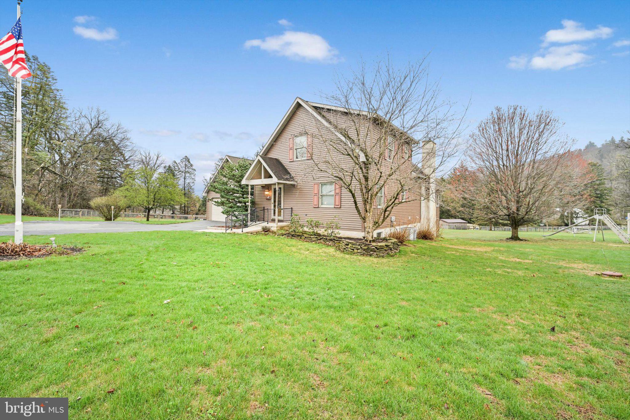 WOODRIDGE - Residential