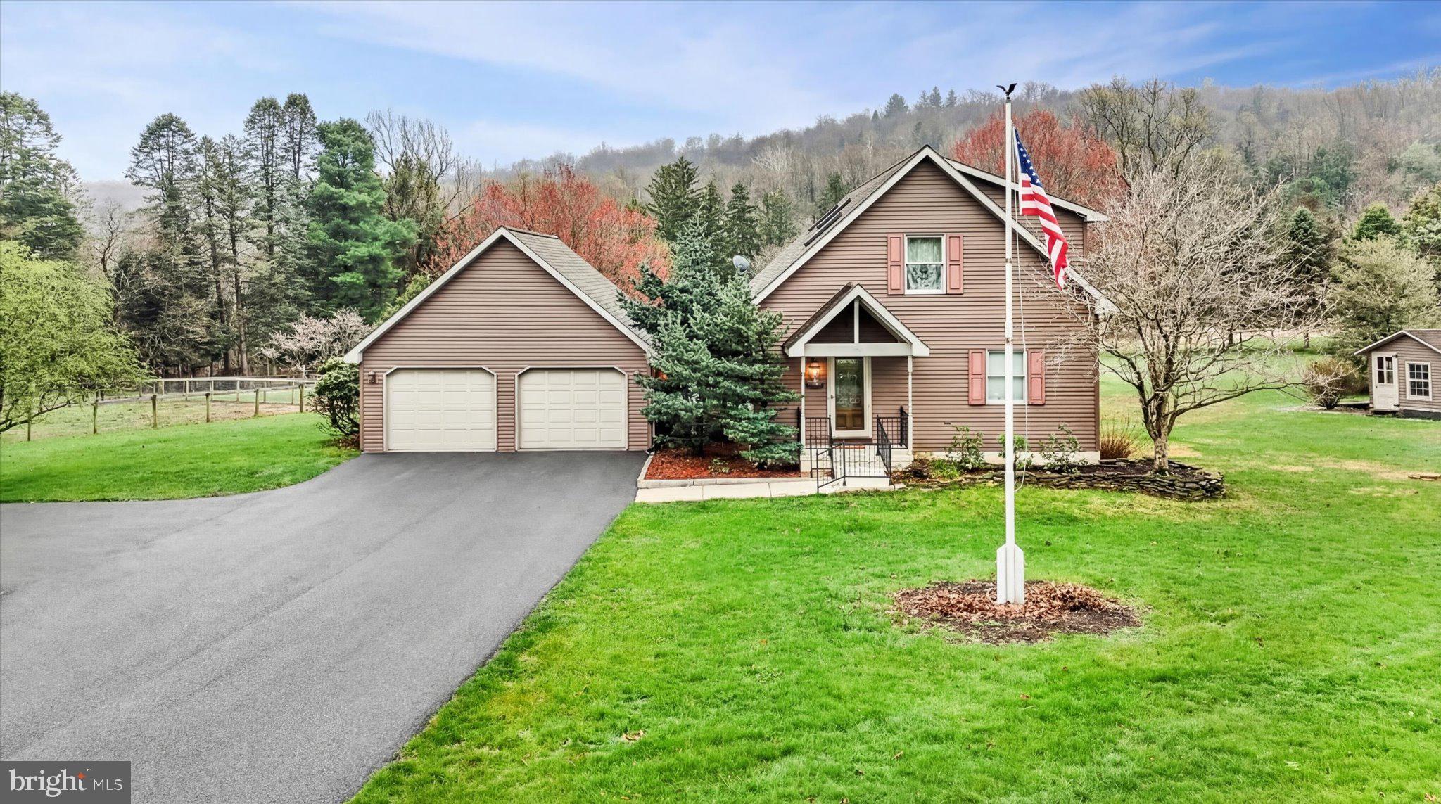 WOODRIDGE - Residential