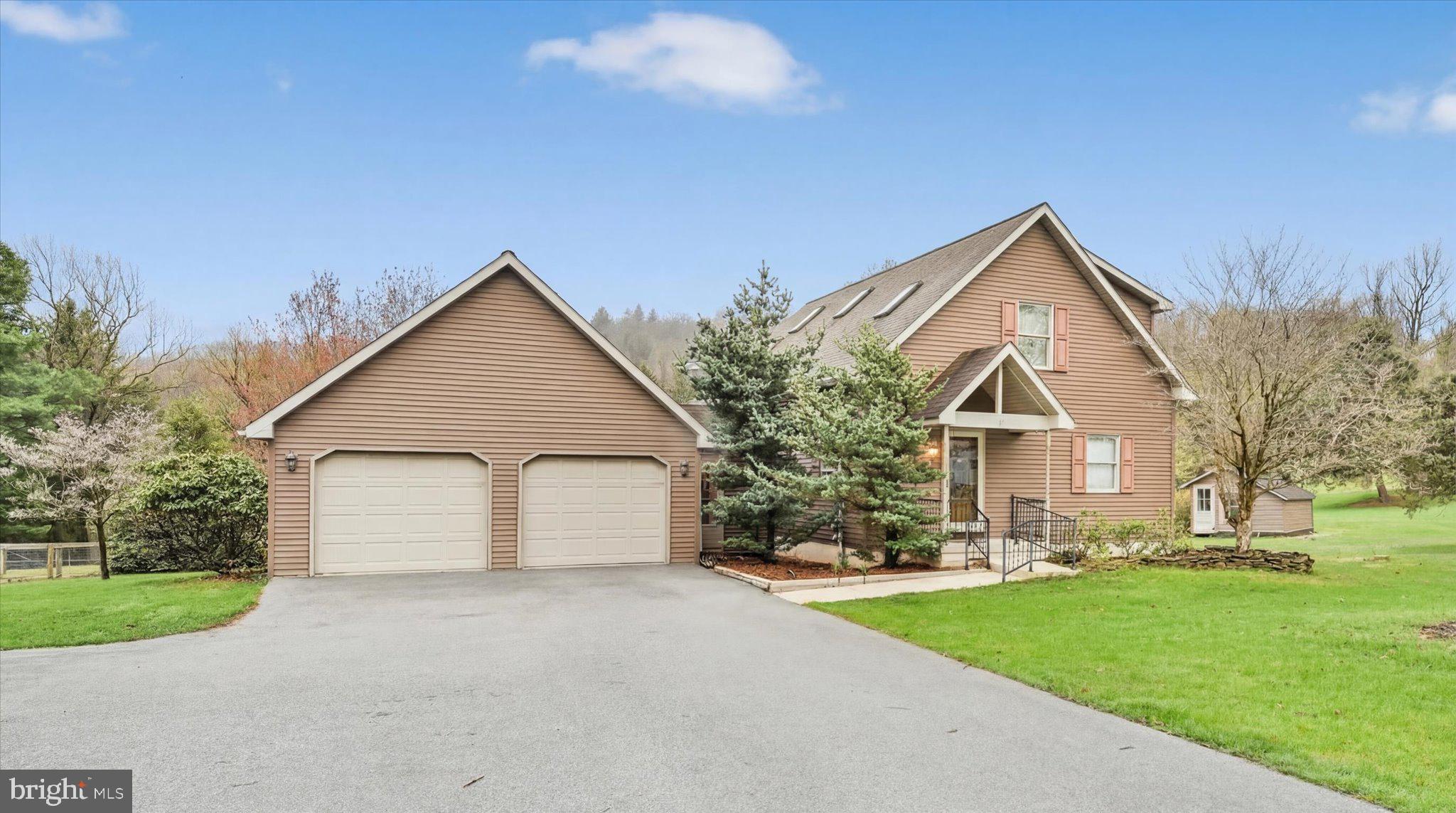 WOODRIDGE - Residential