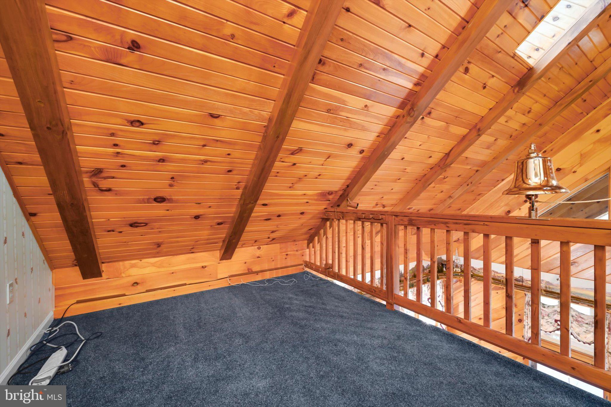 WOODRIDGE - Residential