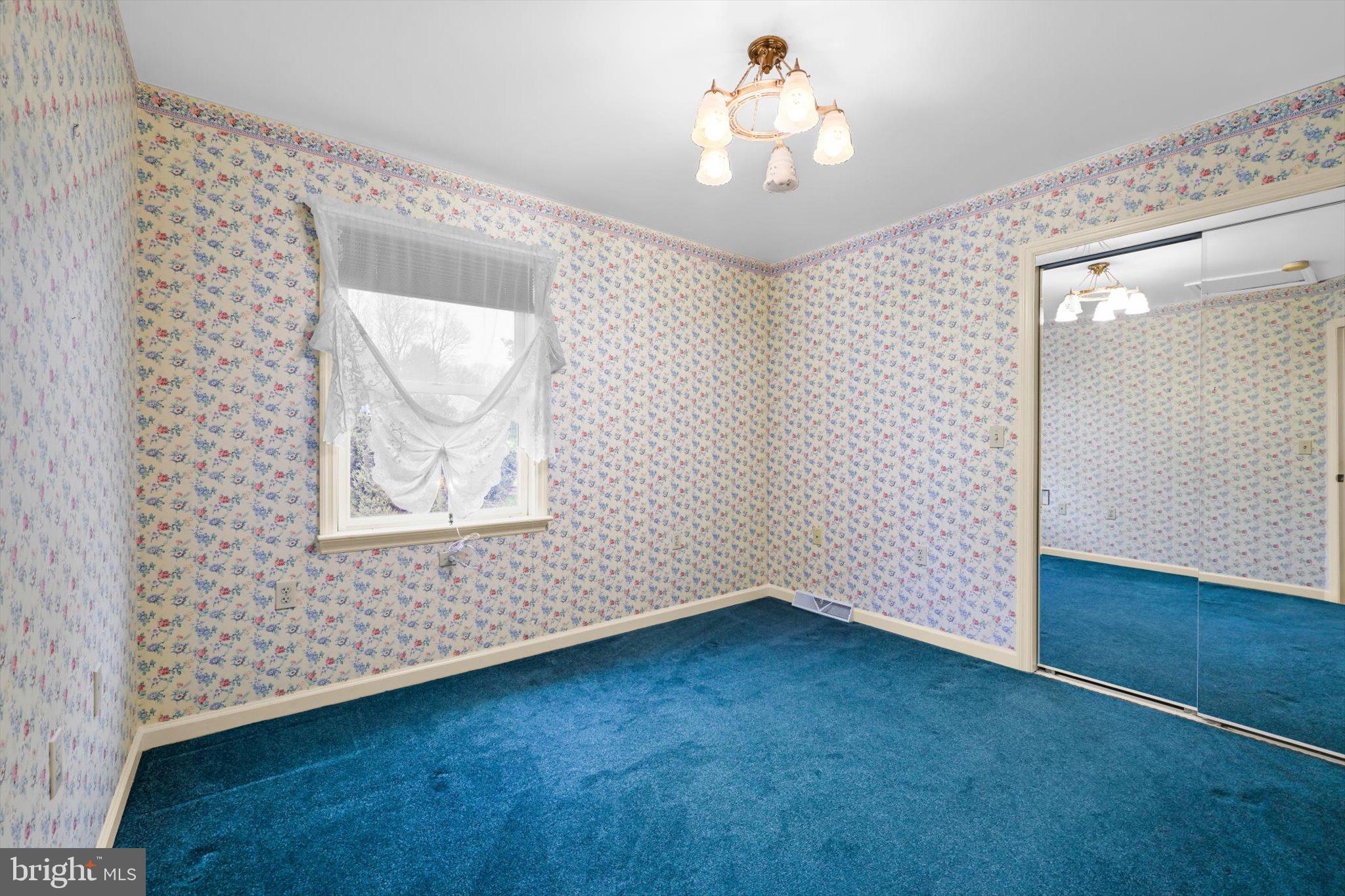 WOODRIDGE - Residential