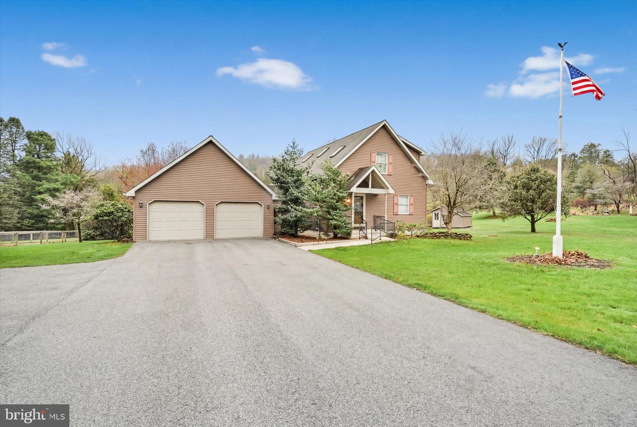 WOODRIDGE - Residential