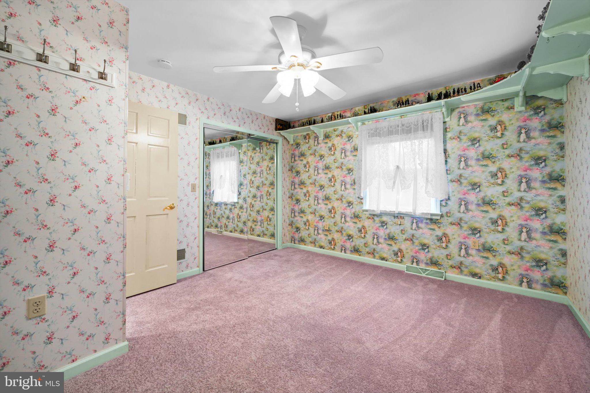 WOODRIDGE - Residential