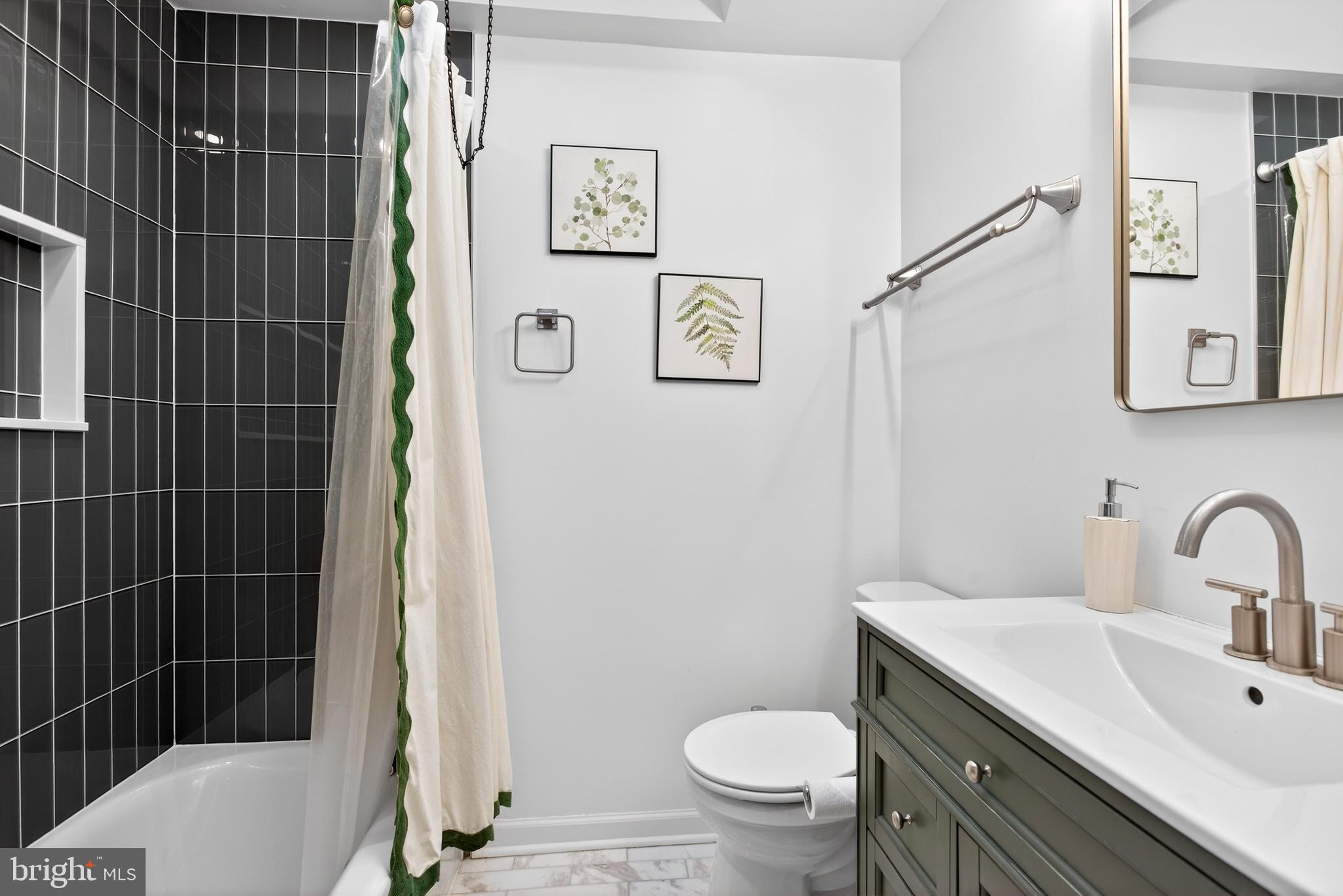 BRIARCLIFFE - Residential