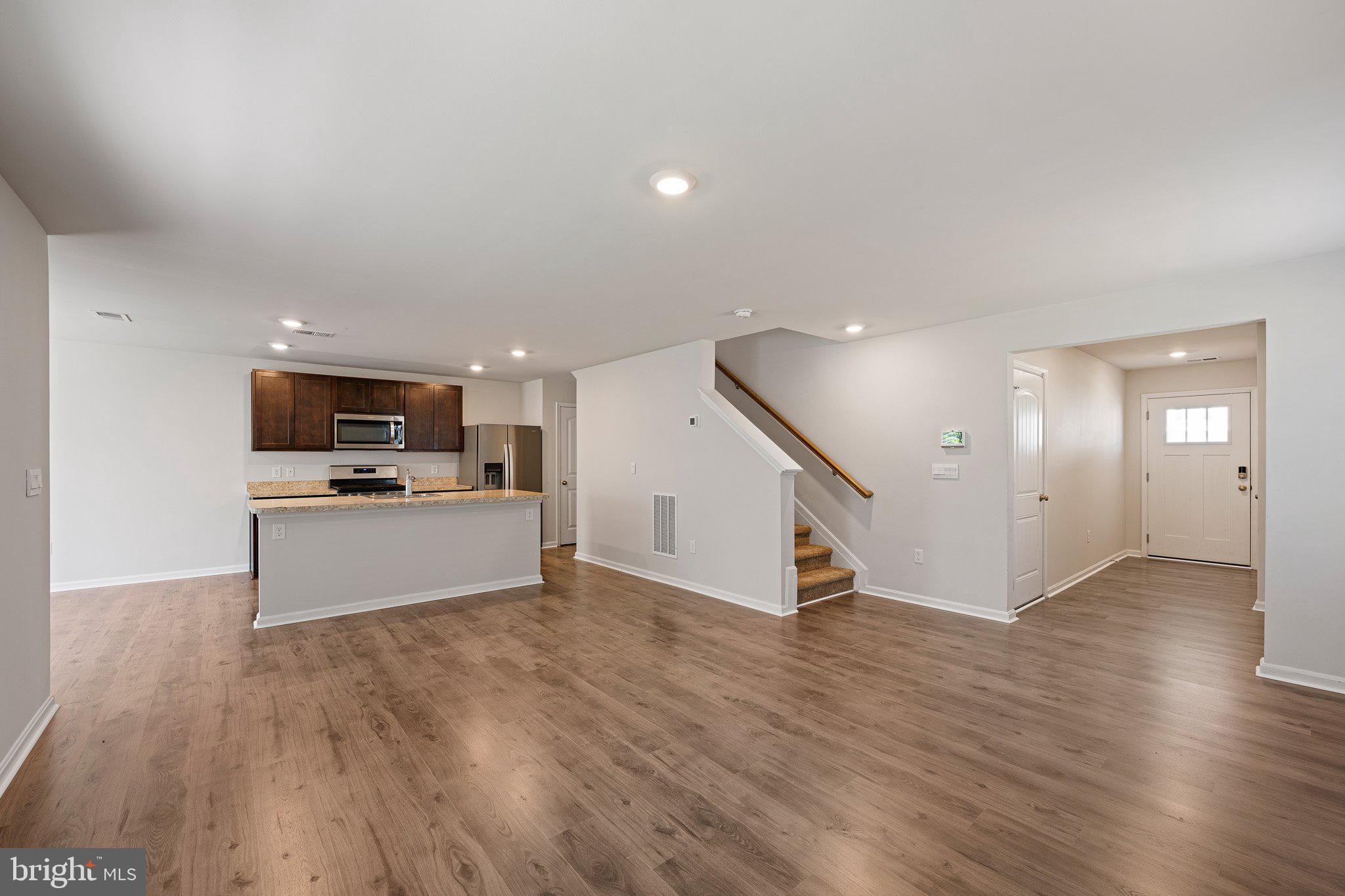 71 CURRANT CIRCLE