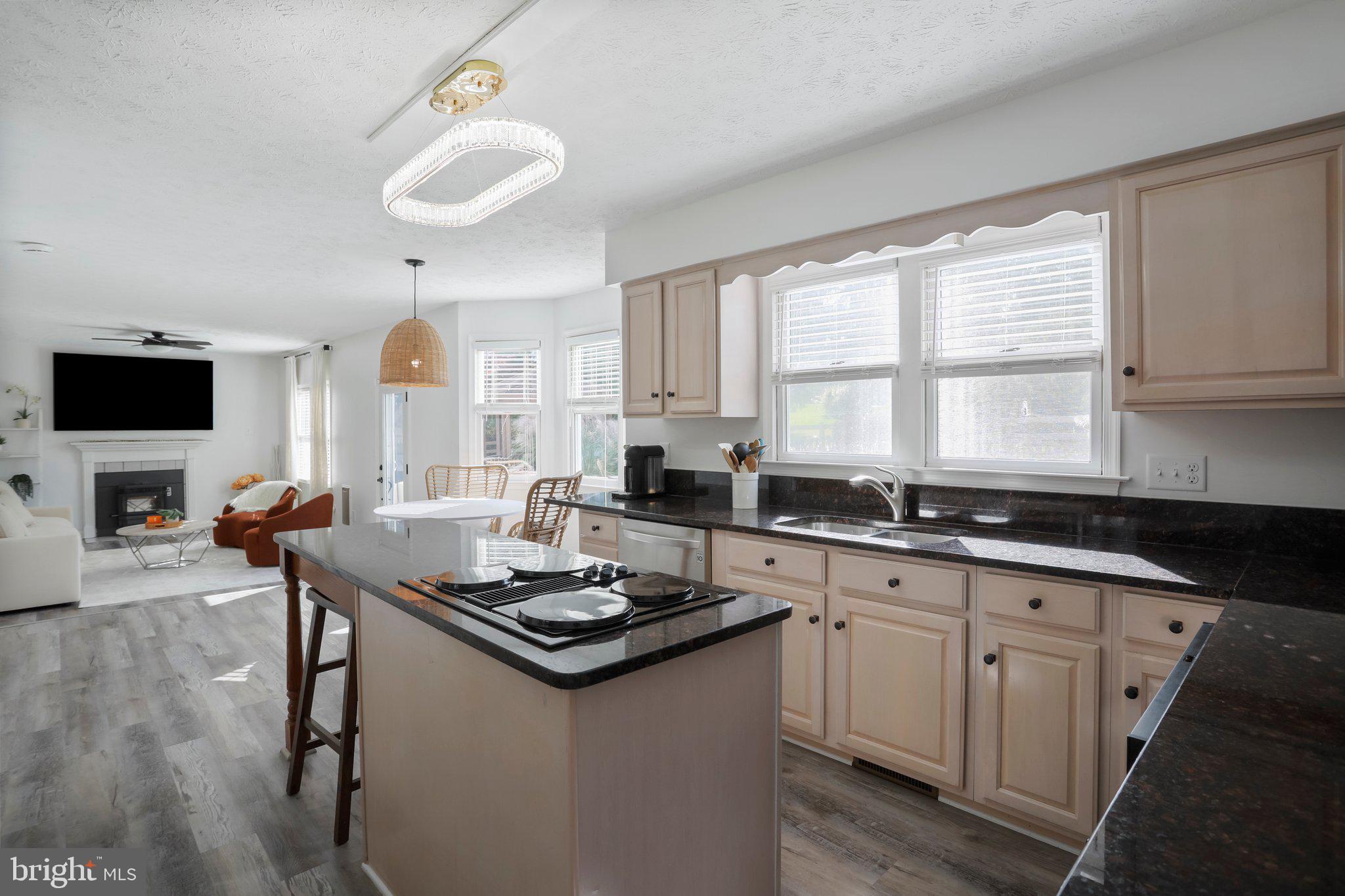 SCHAEFFERS CROSSROADS - Residential