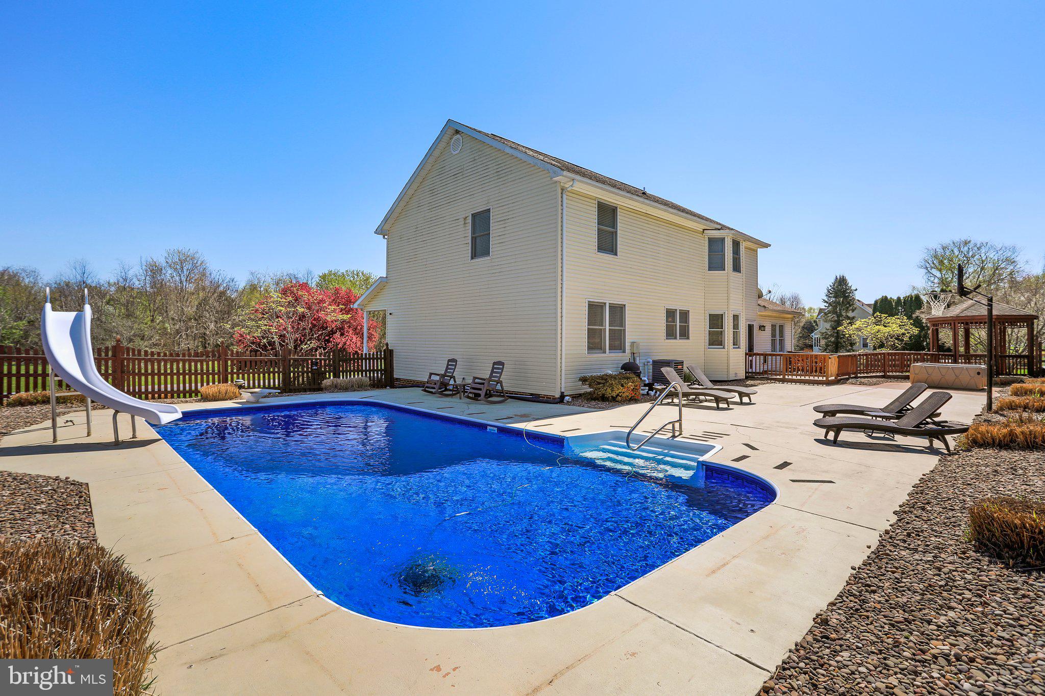 SCHAEFFERS CROSSROADS - Residential