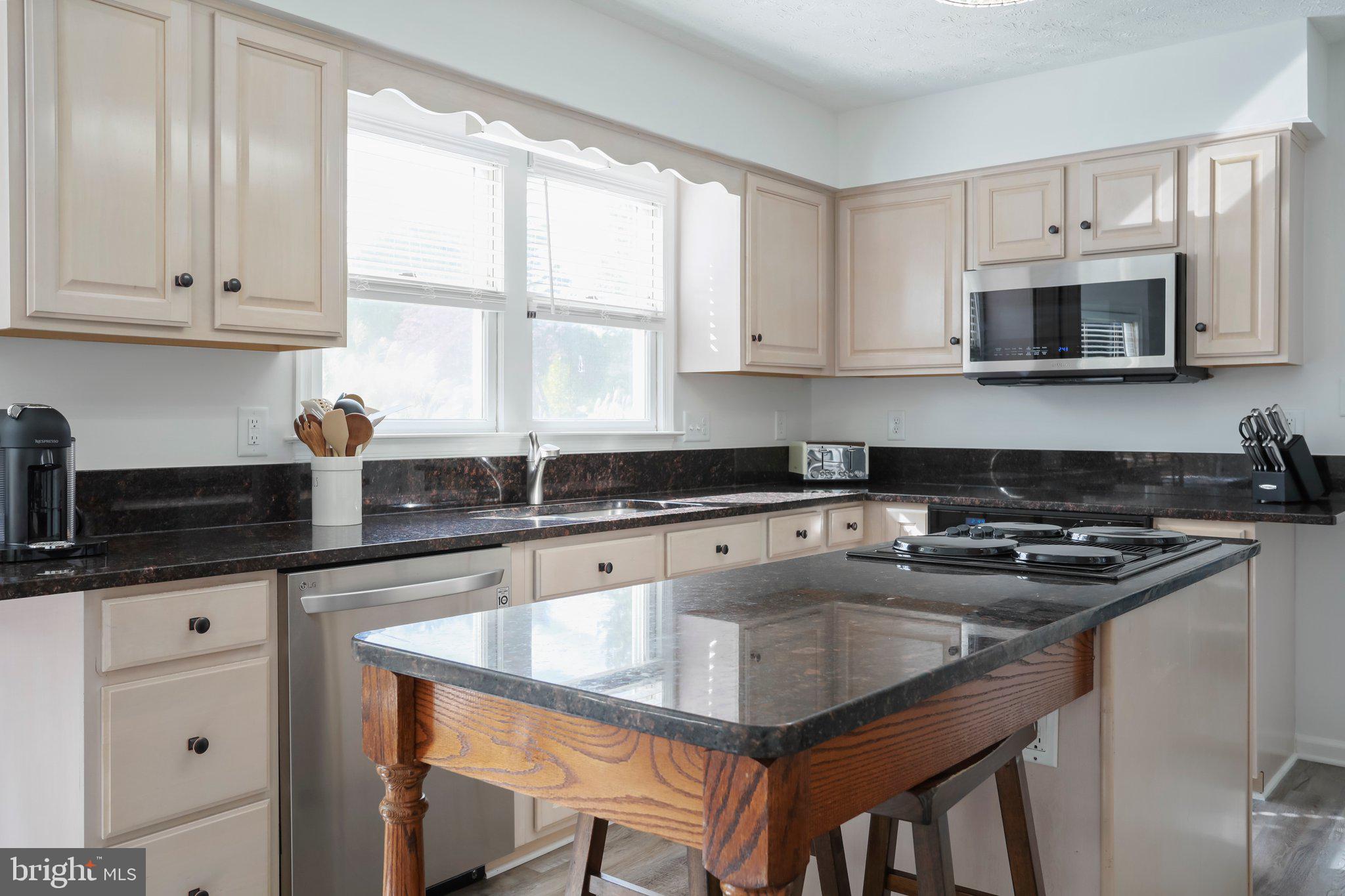 SCHAEFFERS CROSSROADS - Residential