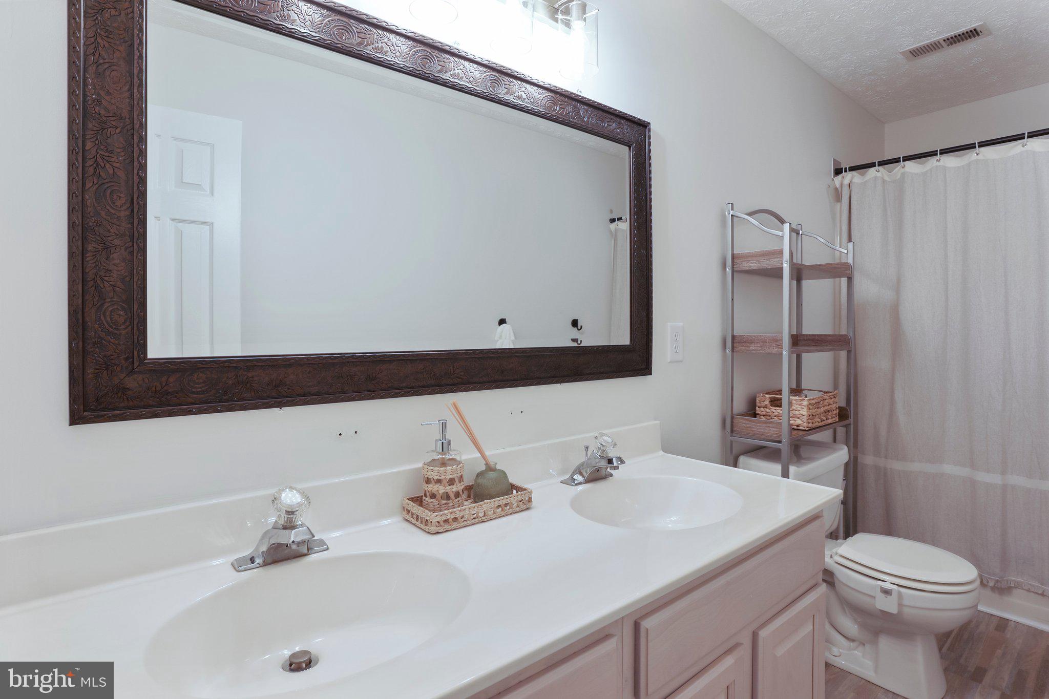 SCHAEFFERS CROSSROADS - Residential