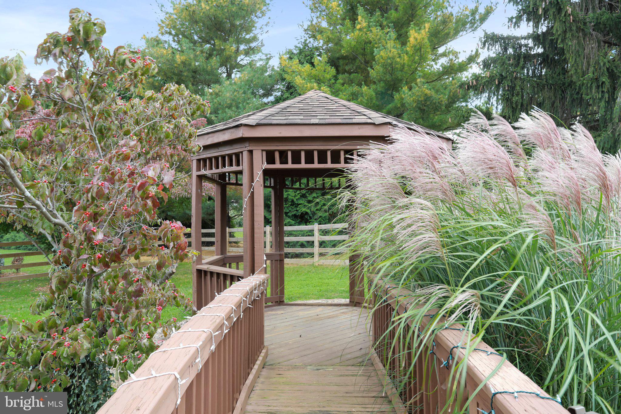 SCHAEFFERS CROSSROADS - Residential