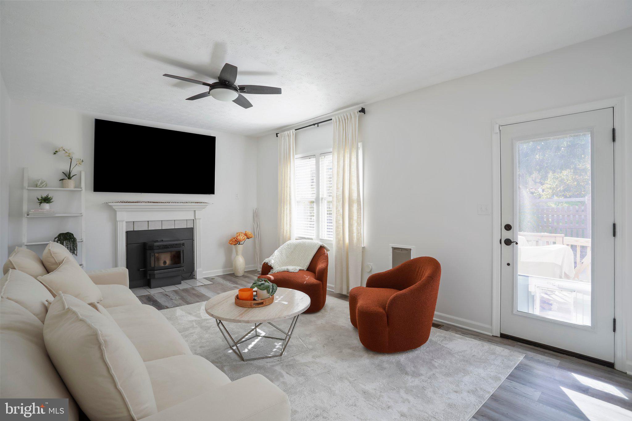 SCHAEFFERS CROSSROADS - Residential