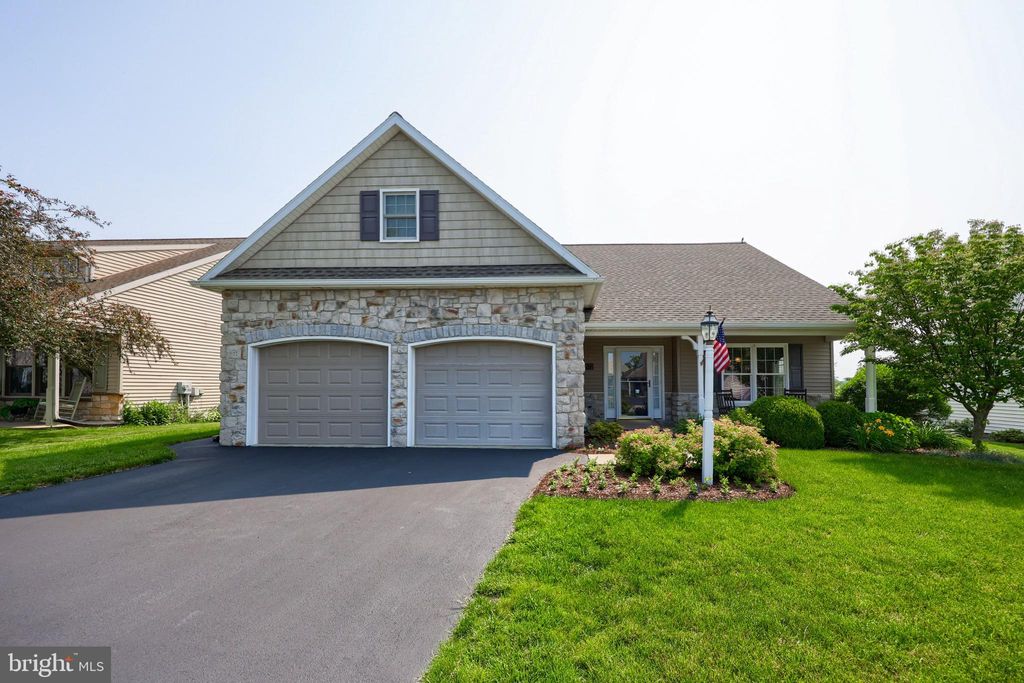 Photo of 972 Cambridge Drive, MANHEIM, PA 17545 (MLS # PALA2071446)