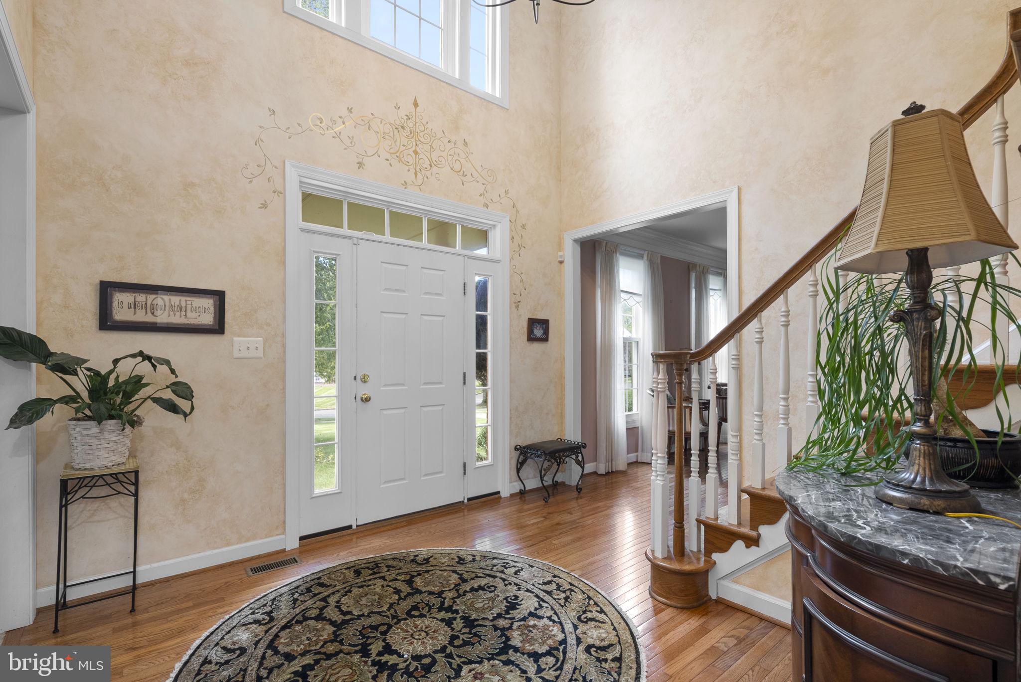 805 LINDSEY MANOR LANE