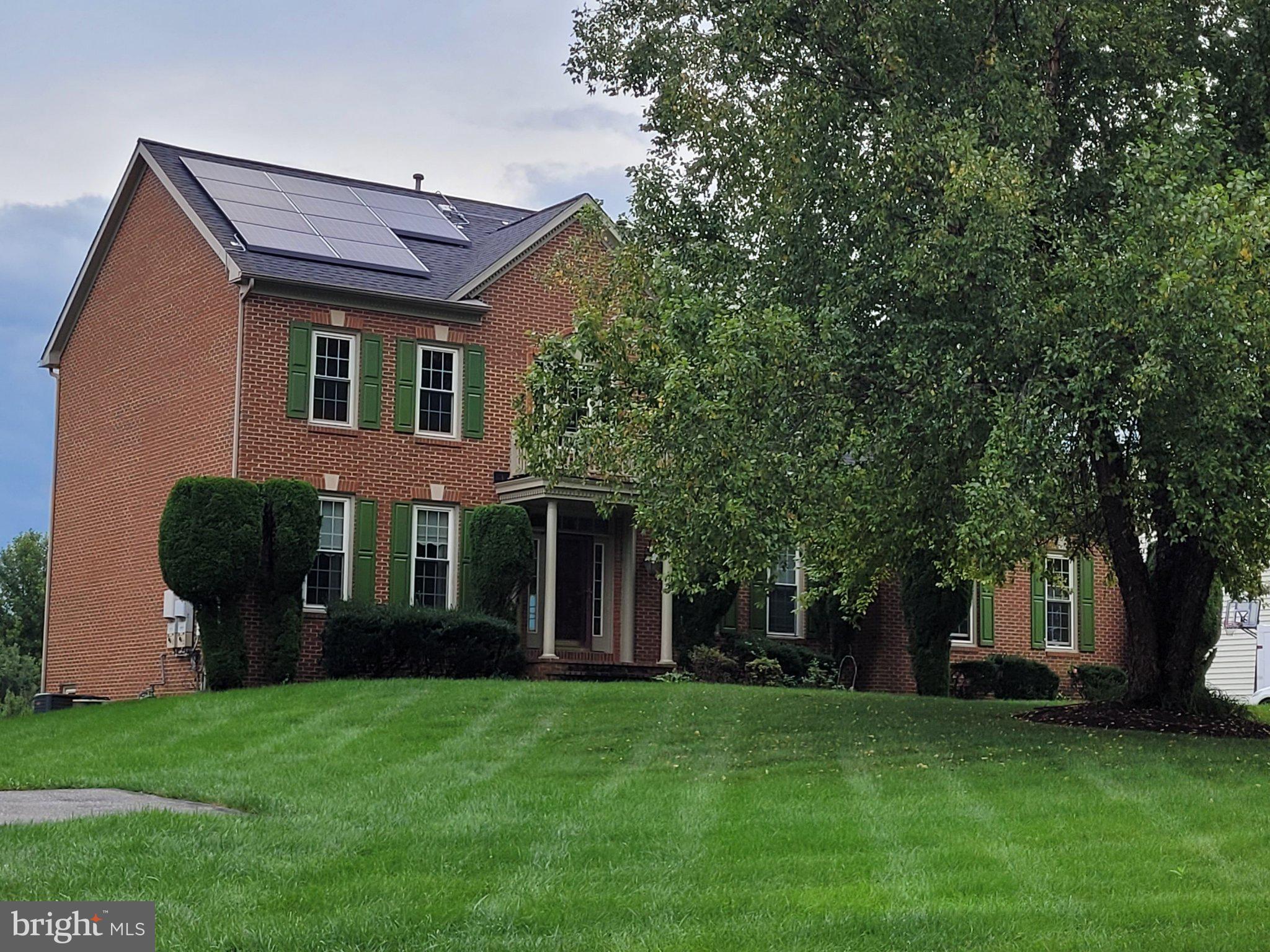 805 LINDSEY MANOR LANE