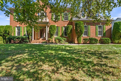 Photo of 805 Lindsey Manor Lane, SILVER SPRING, MD 20905 (MLS # MDMC2231682)