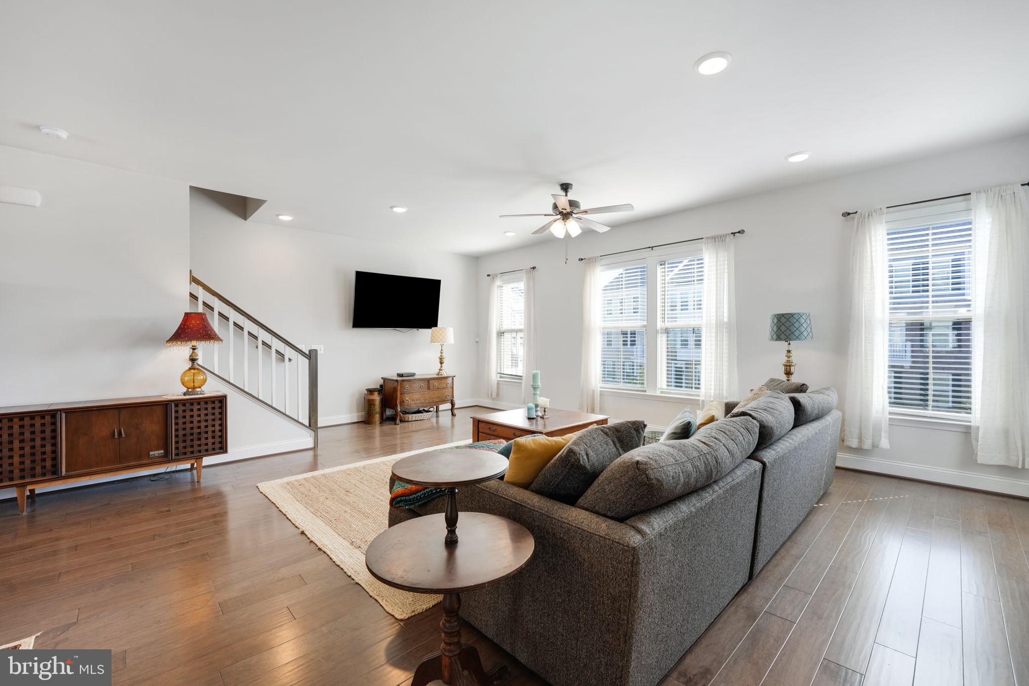 POTOMAC SHORES - Residential Lease