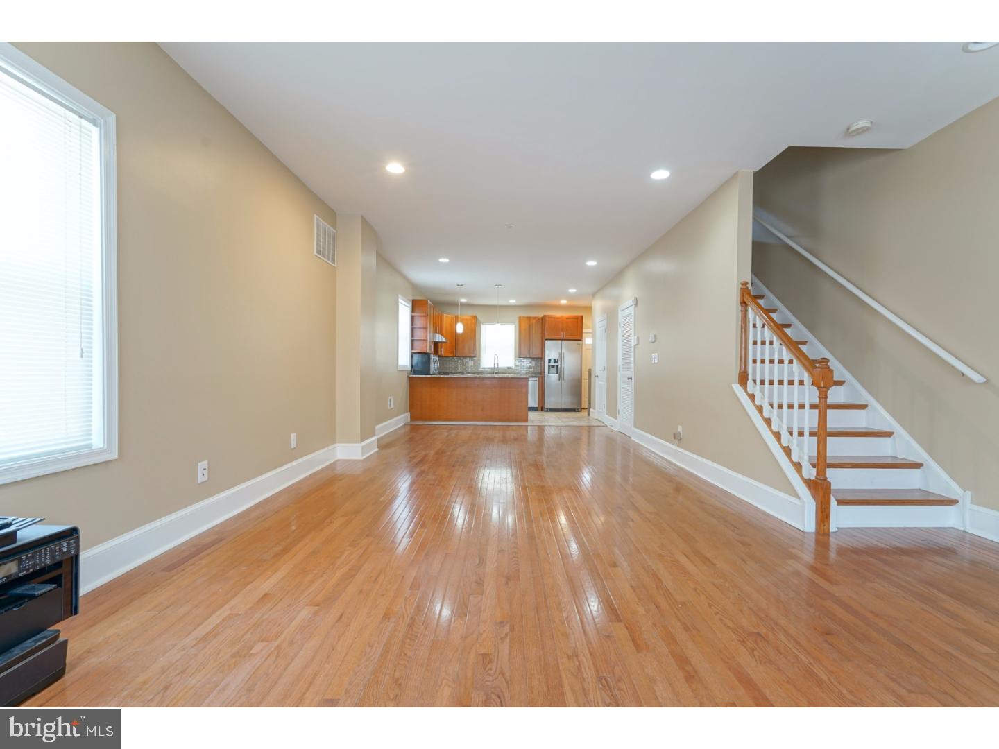 POINT BREEZE - Residential
