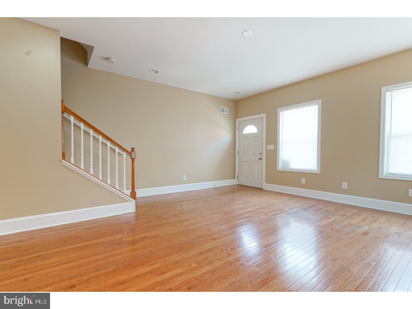 POINT BREEZE - Residential