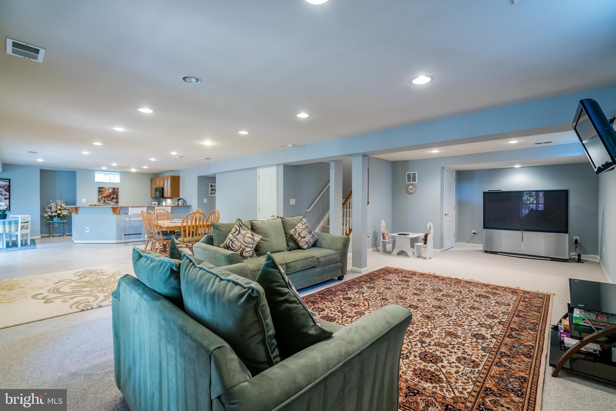 DOMINION VALLEY COUNTRY CLUB - Residential