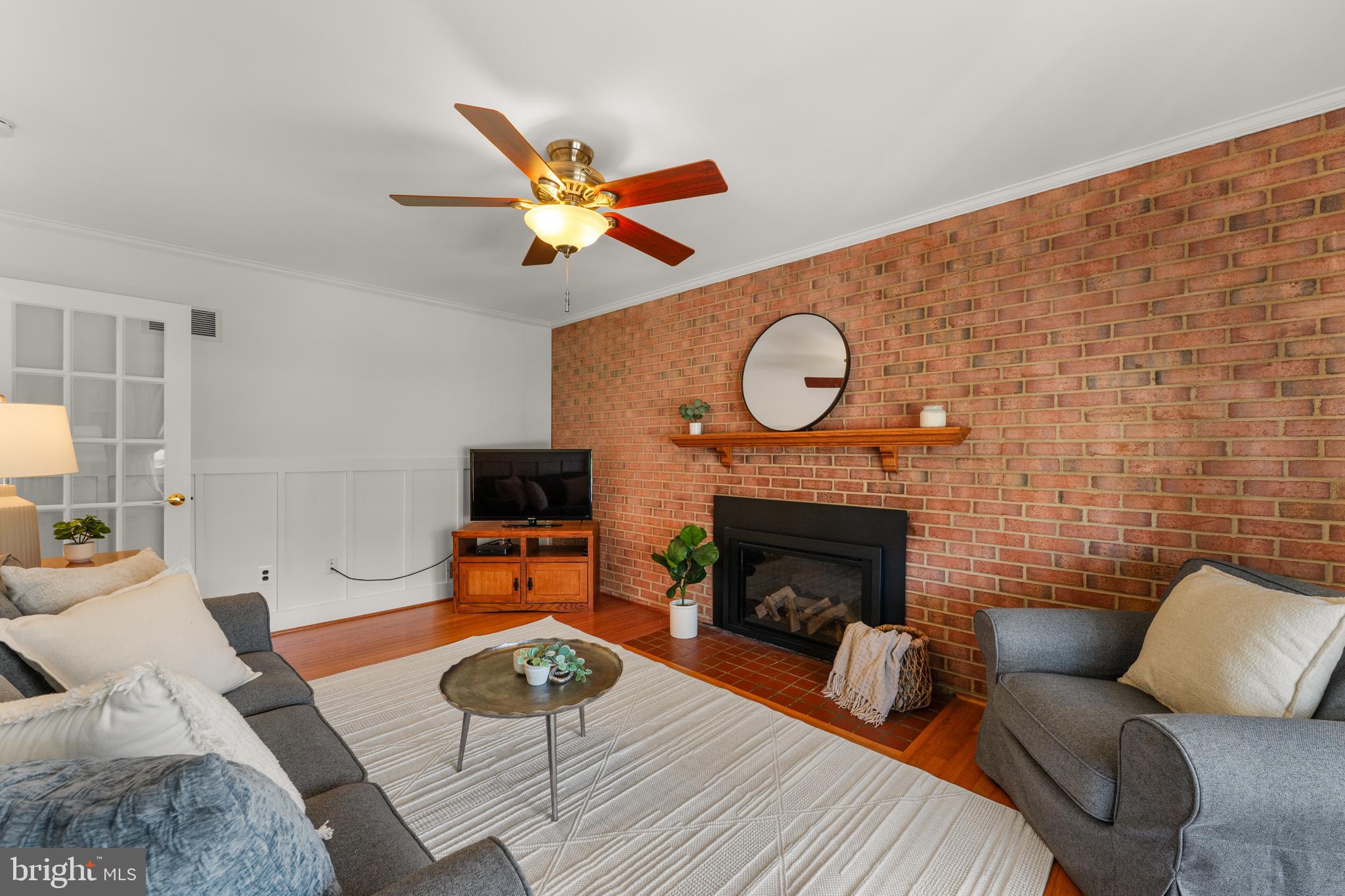 WEST SPRINGFIELD - Residential