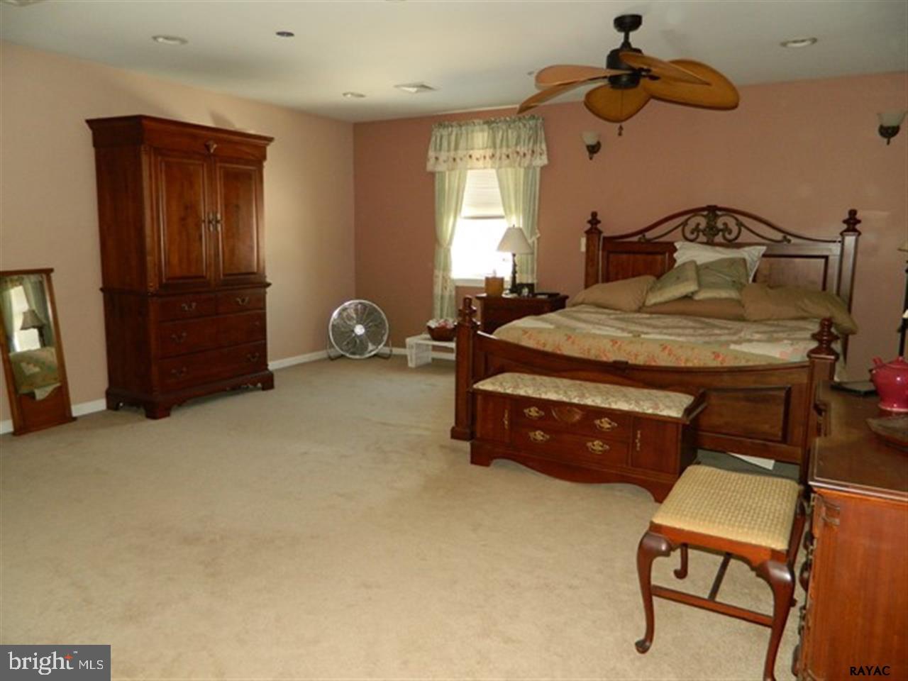 BROGUE - Residential