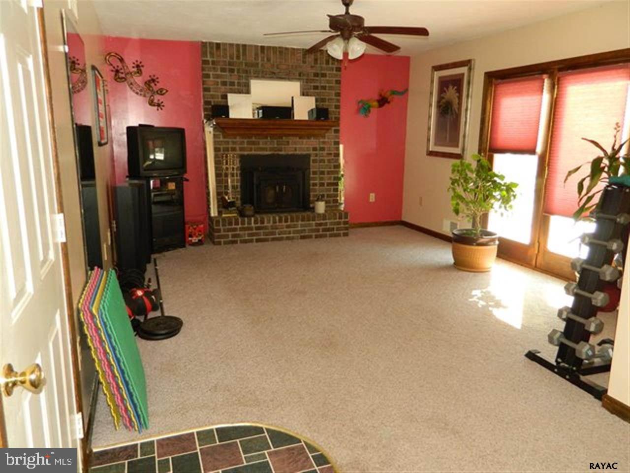 BROGUE - Residential