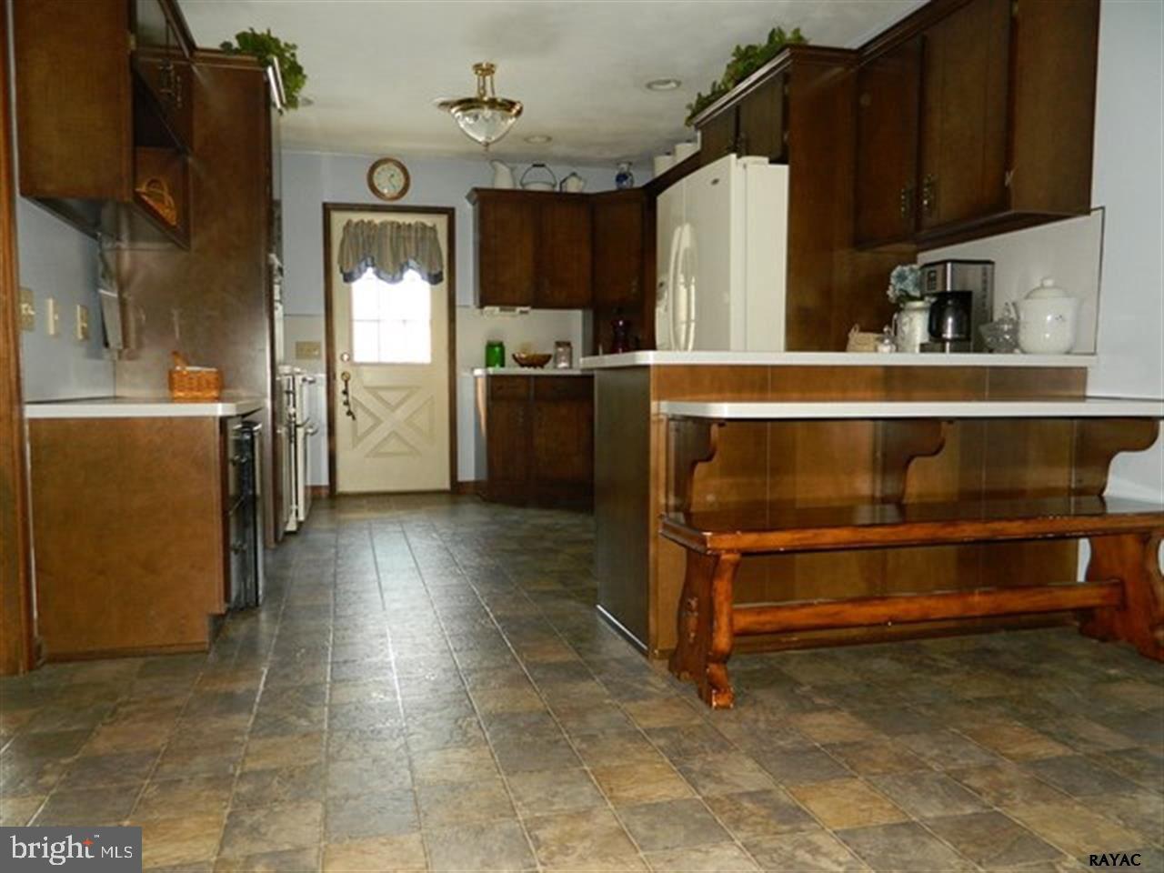 BROGUE - Residential