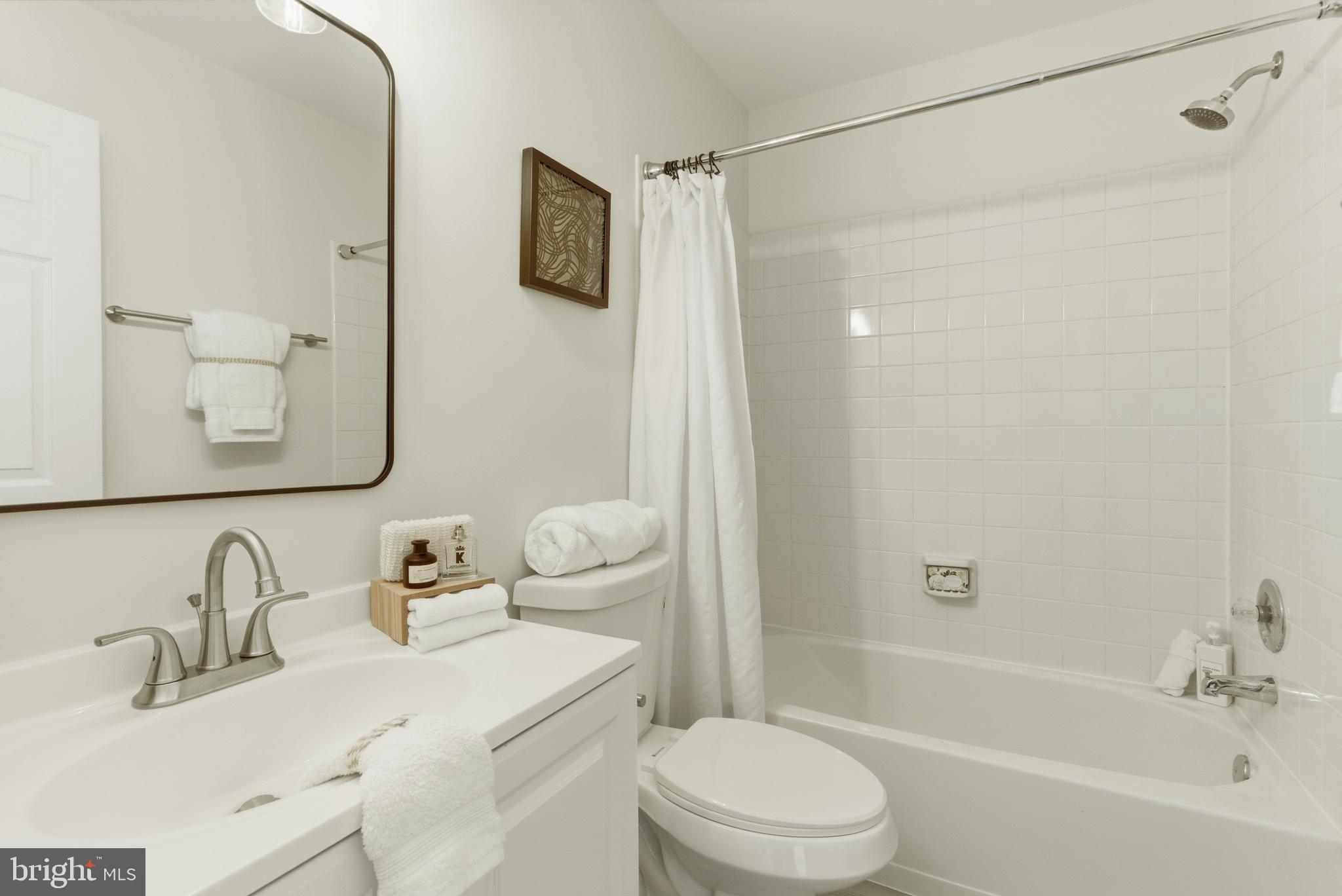 DOMINION STATION - Residential