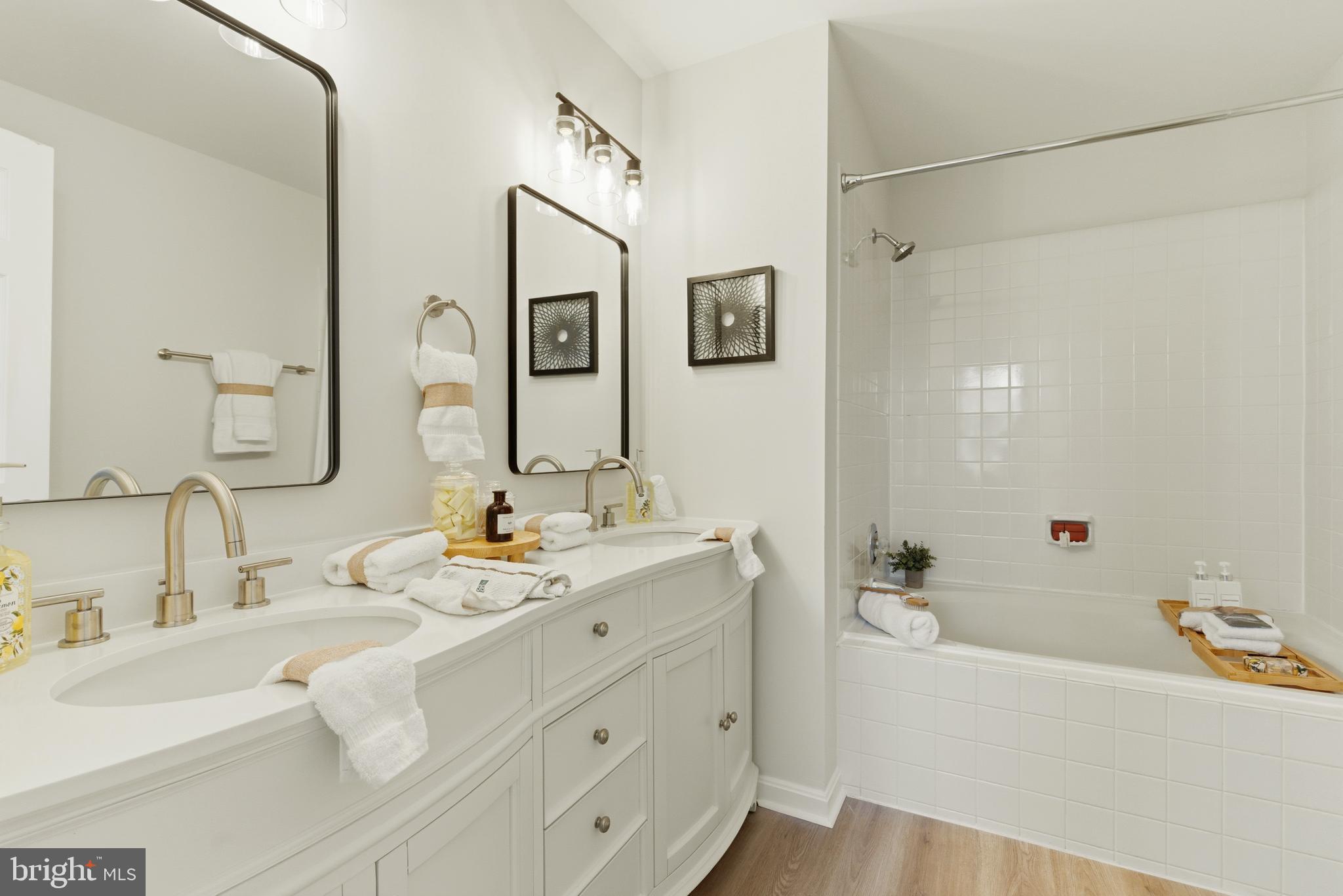 DOMINION STATION - Residential