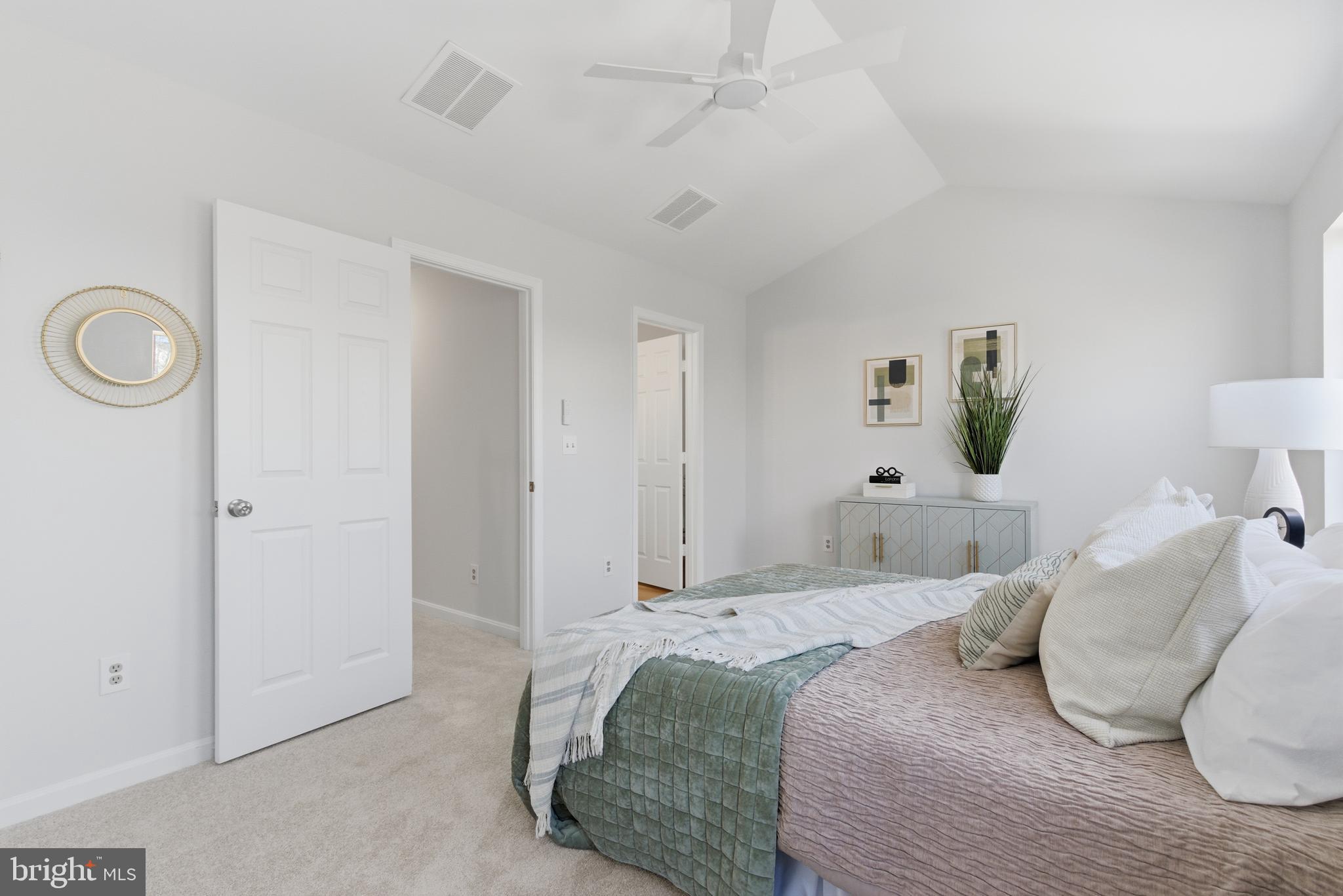 DOMINION STATION - Residential