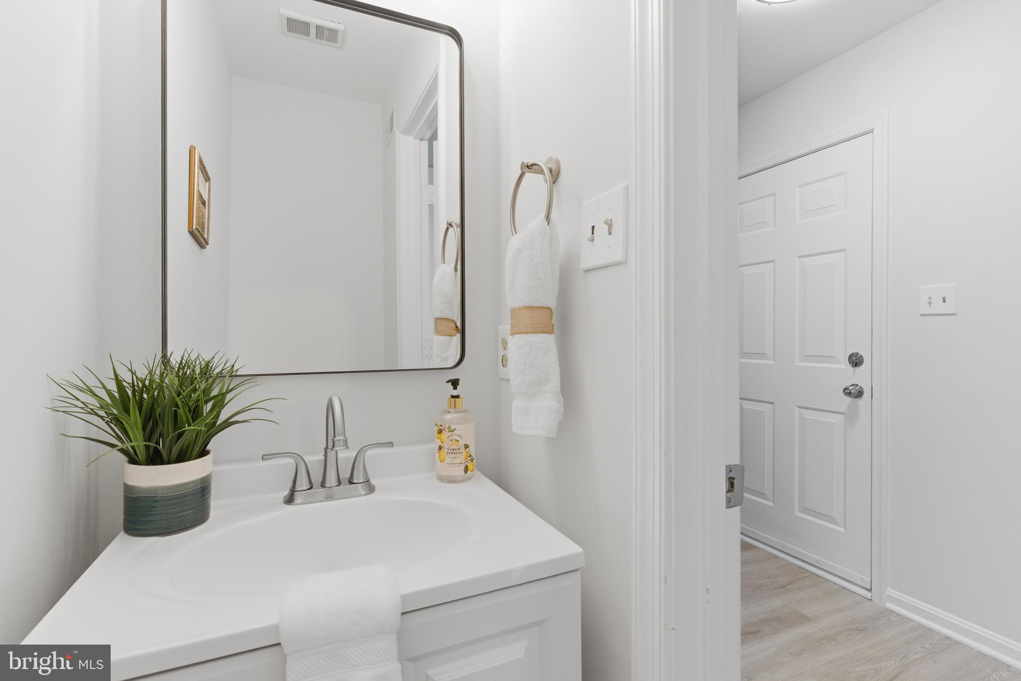 DOMINION STATION - Residential