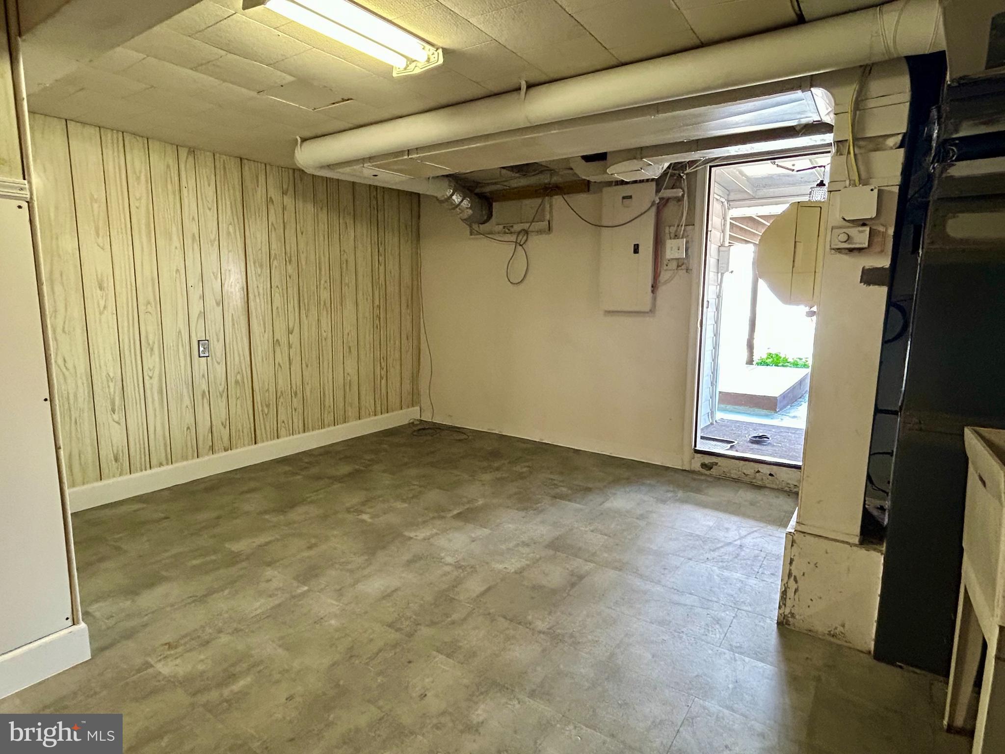 EASTWOOD - Residential