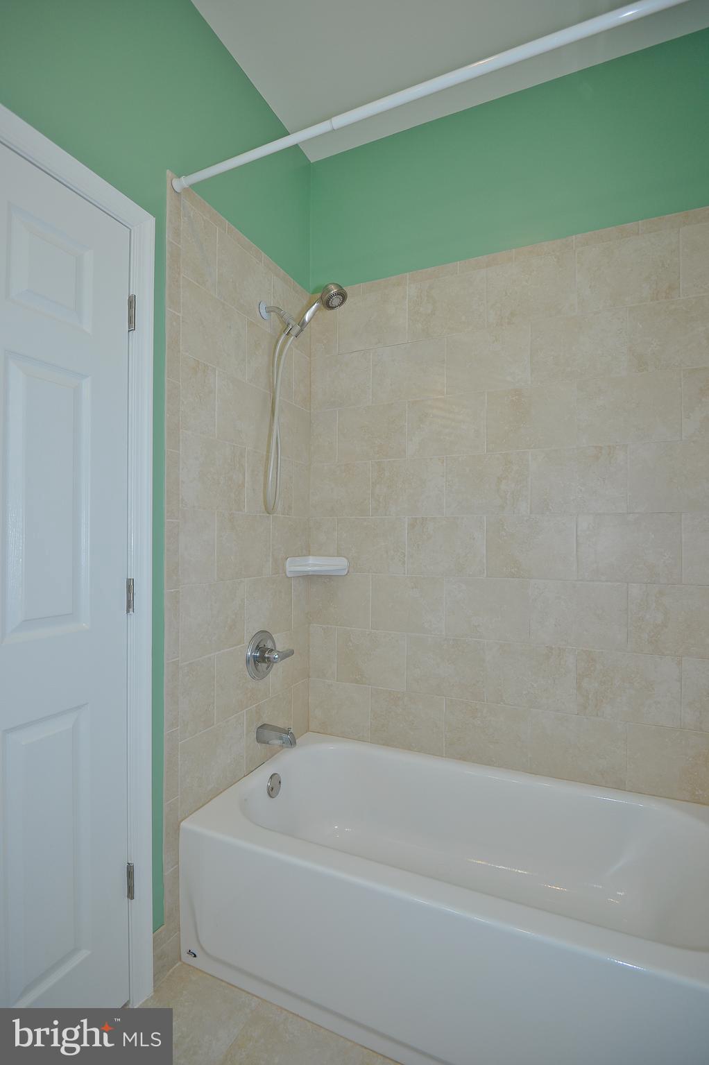 CRESTWOOD MANOR - Residential