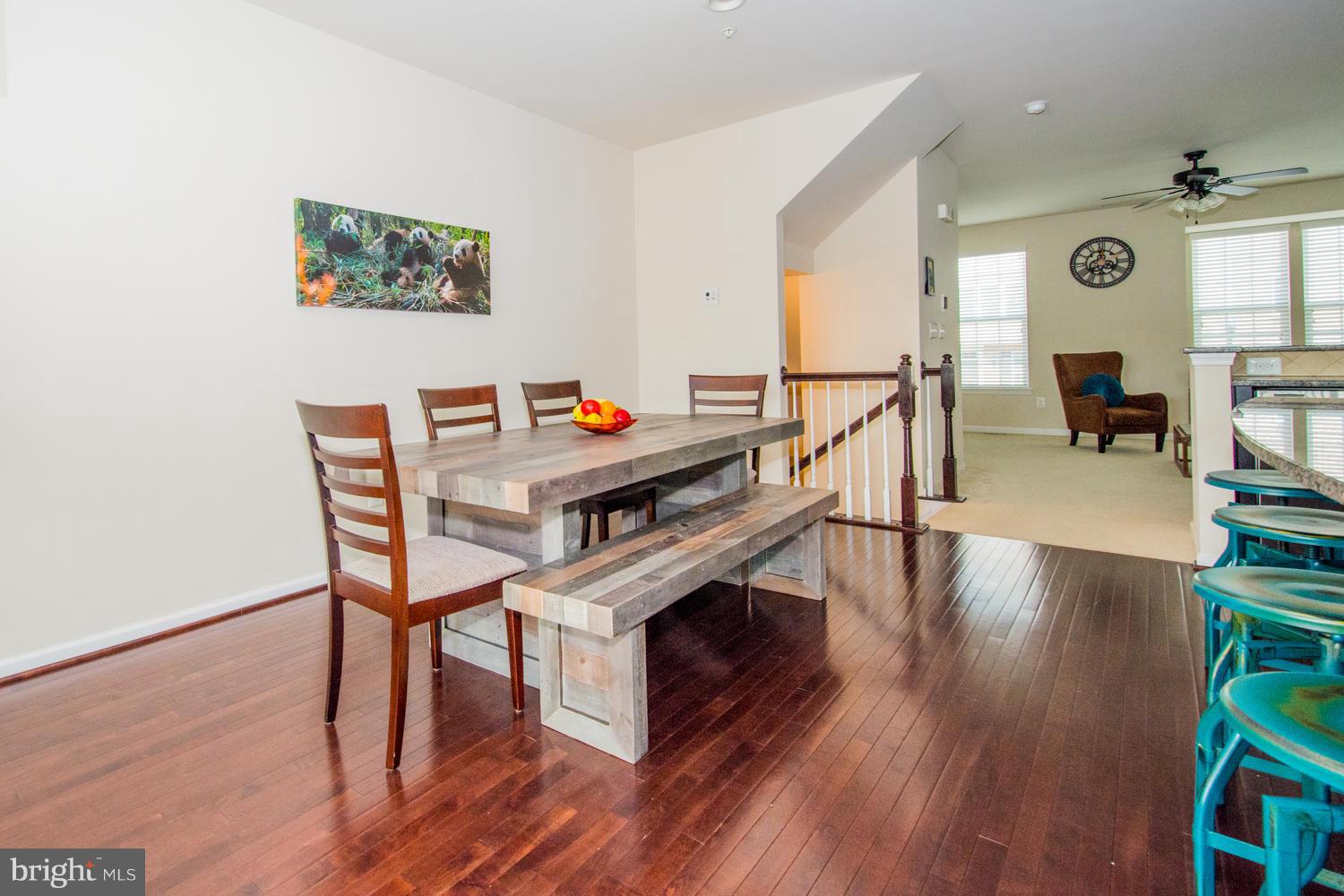 HOWARD SQUARE - Residential