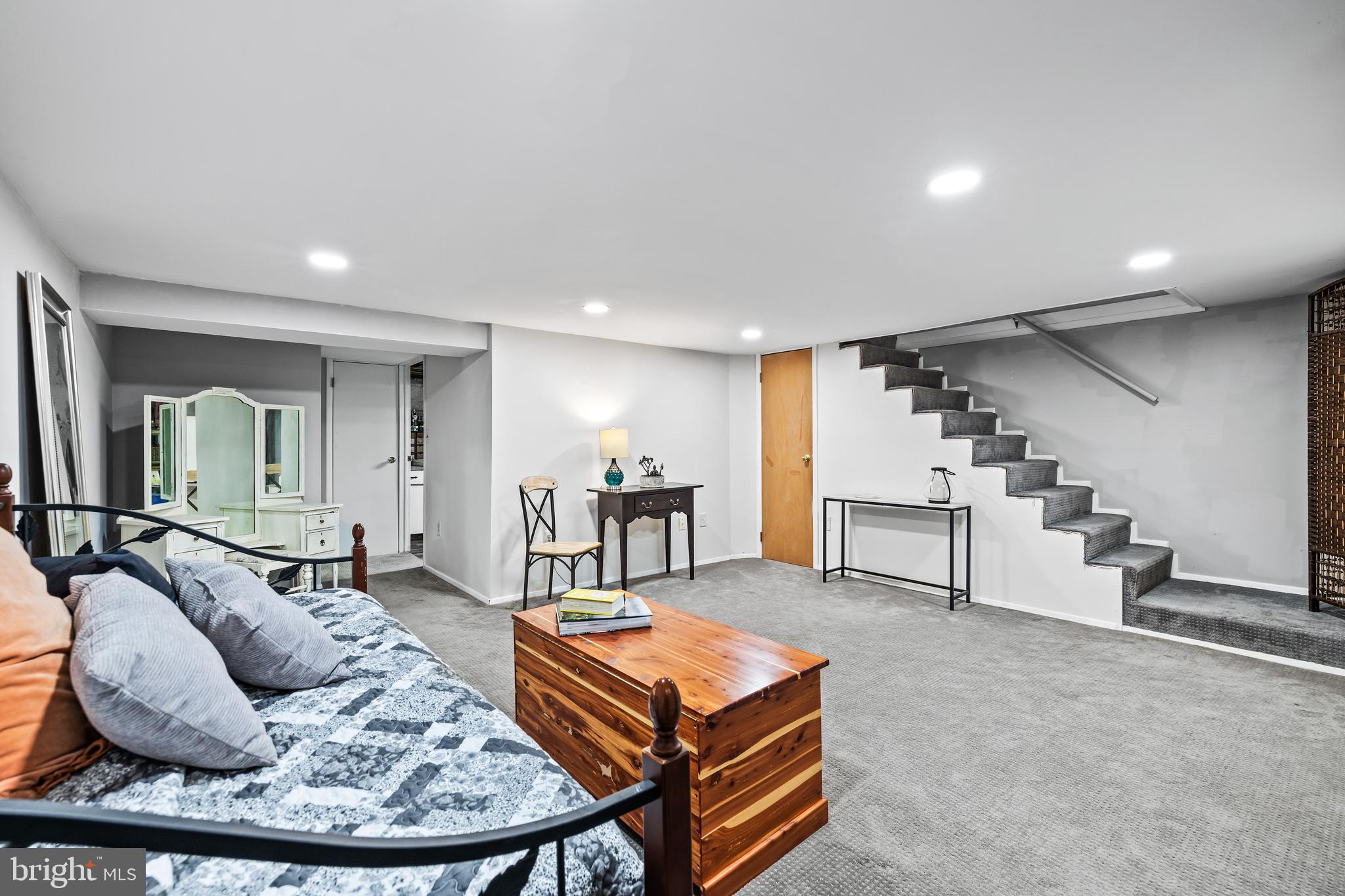 LOCH RAVEN VILLAGE - Residential