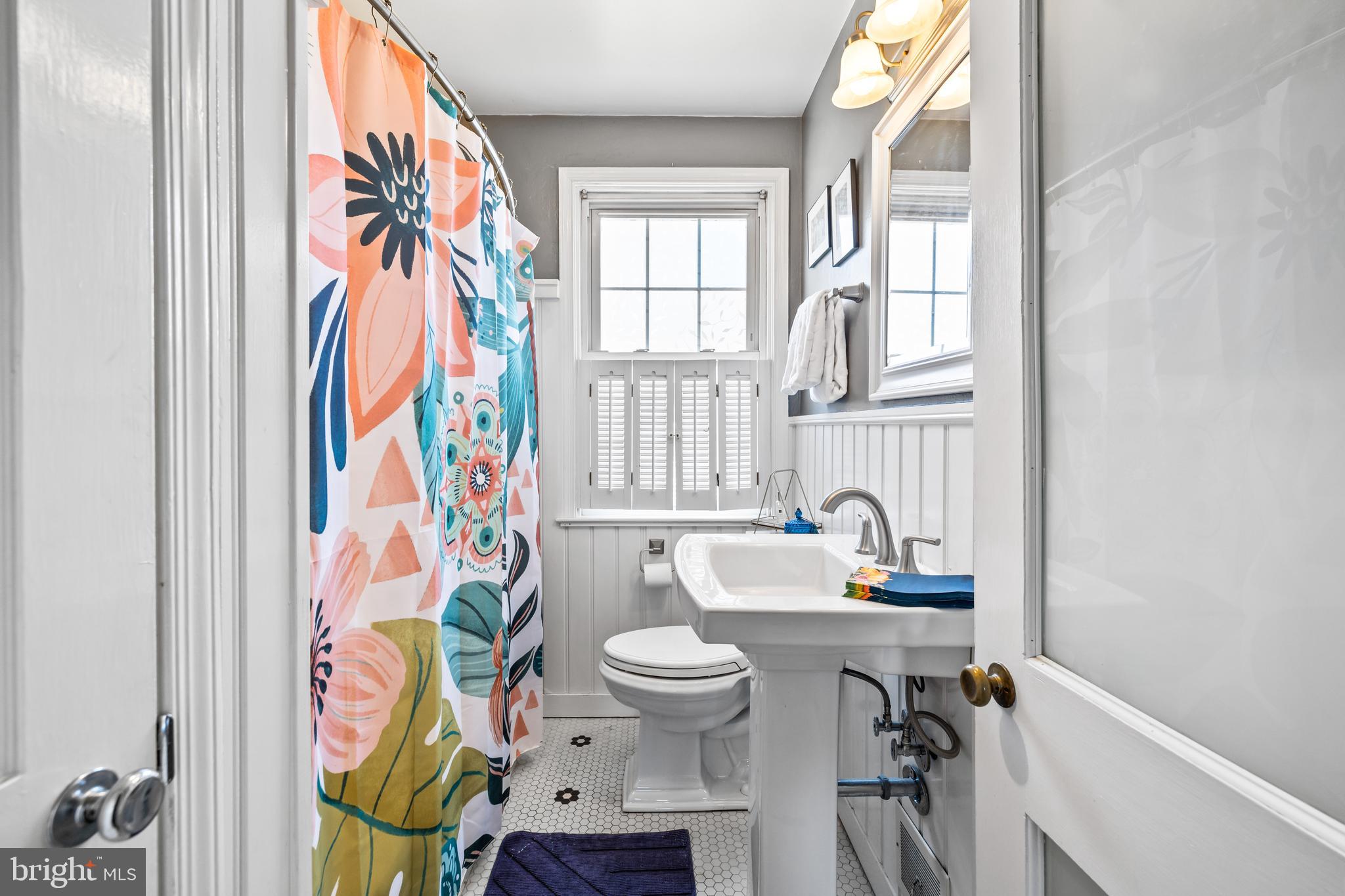 LOCH RAVEN VILLAGE - Residential