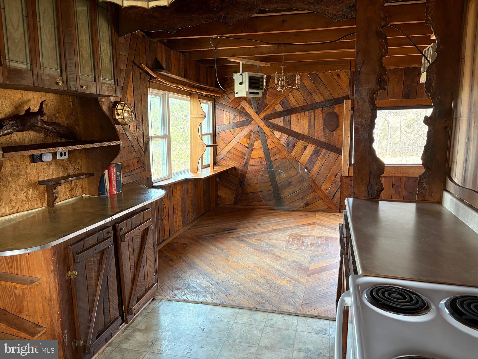 RUSHING RIVER FARMS - Residential