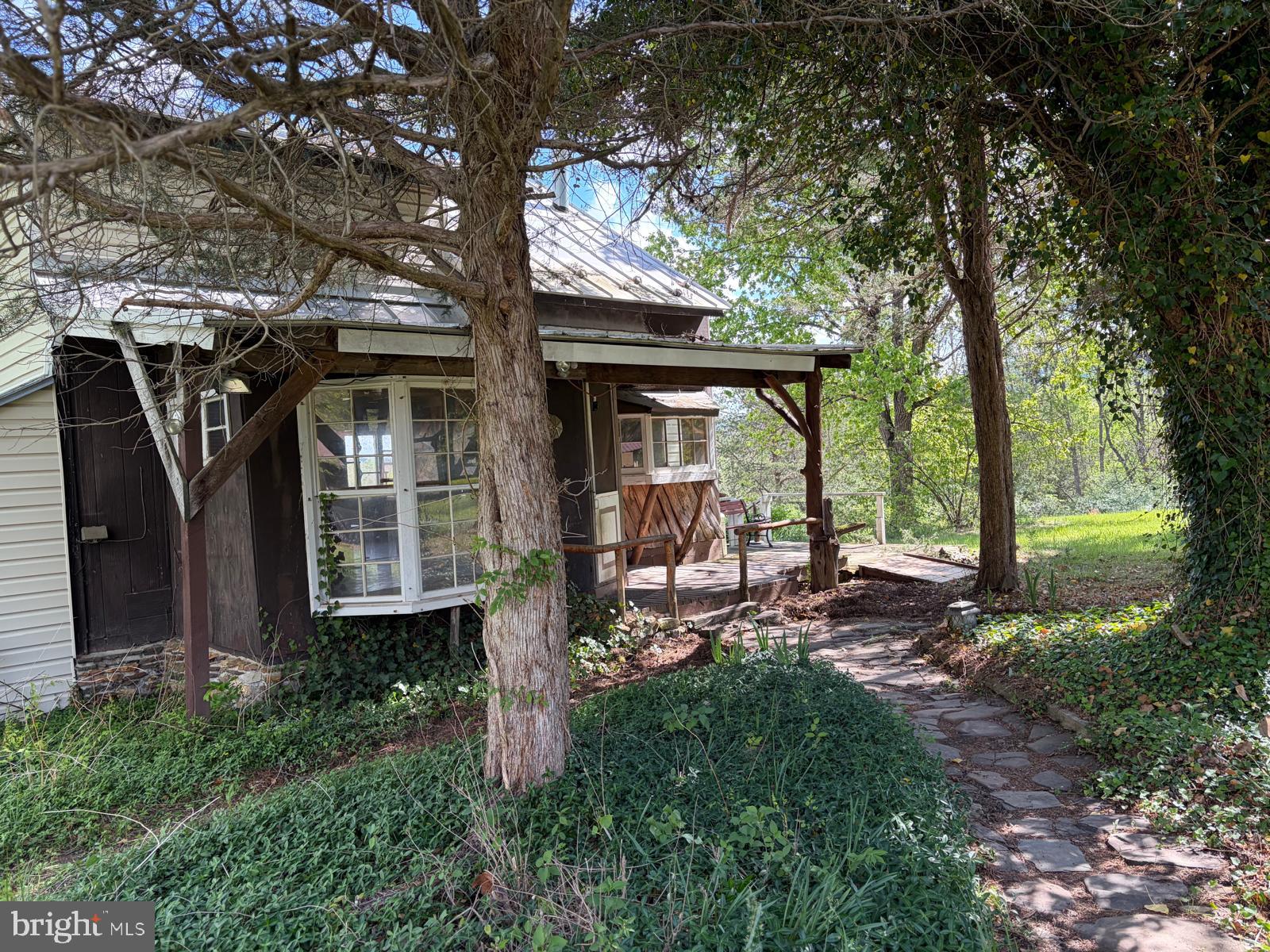 RUSHING RIVER FARMS - Residential