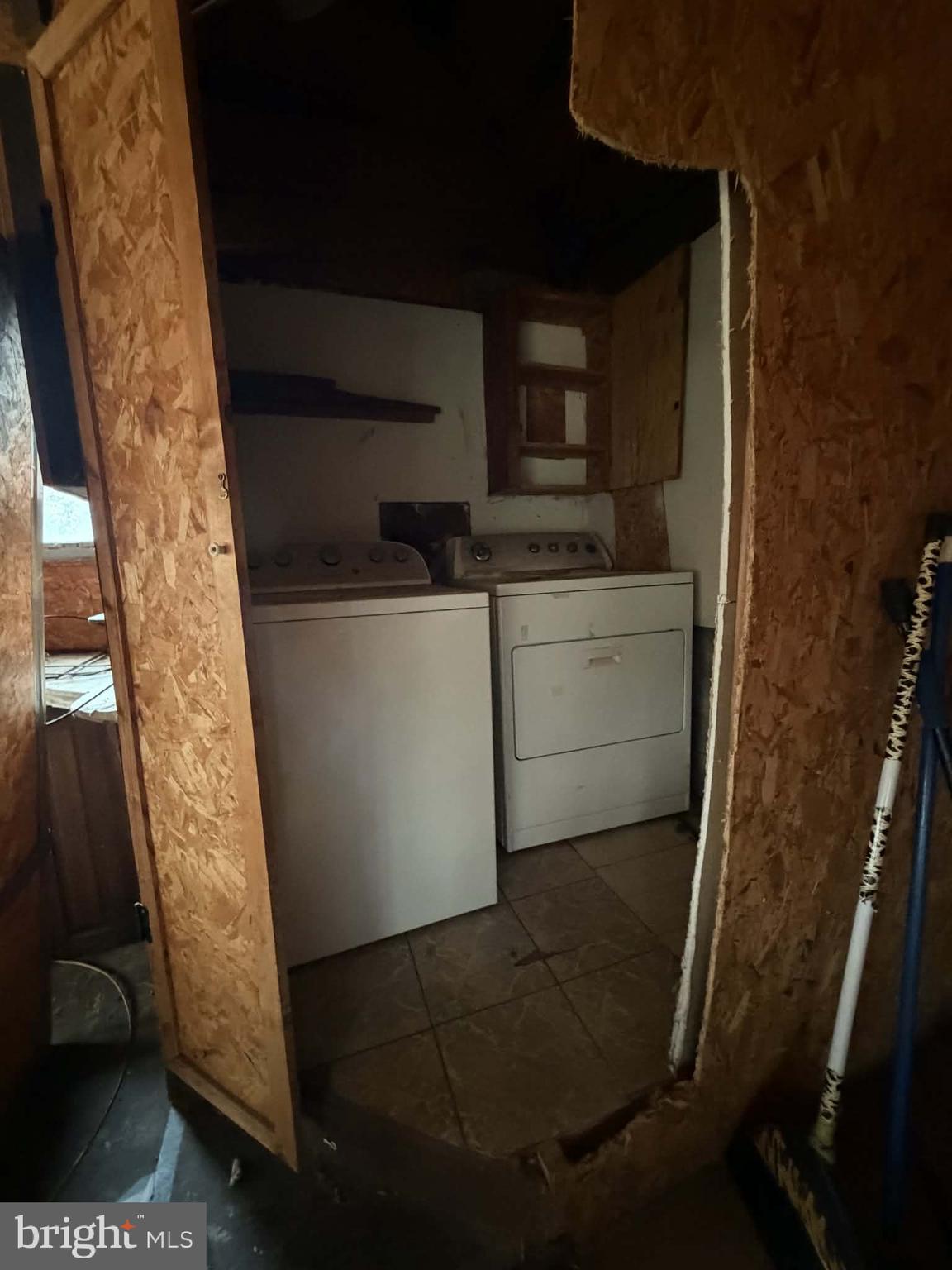 RUSHING RIVER FARMS - Residential