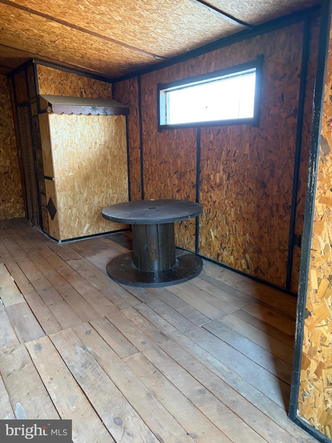 RUSHING RIVER FARMS - Residential