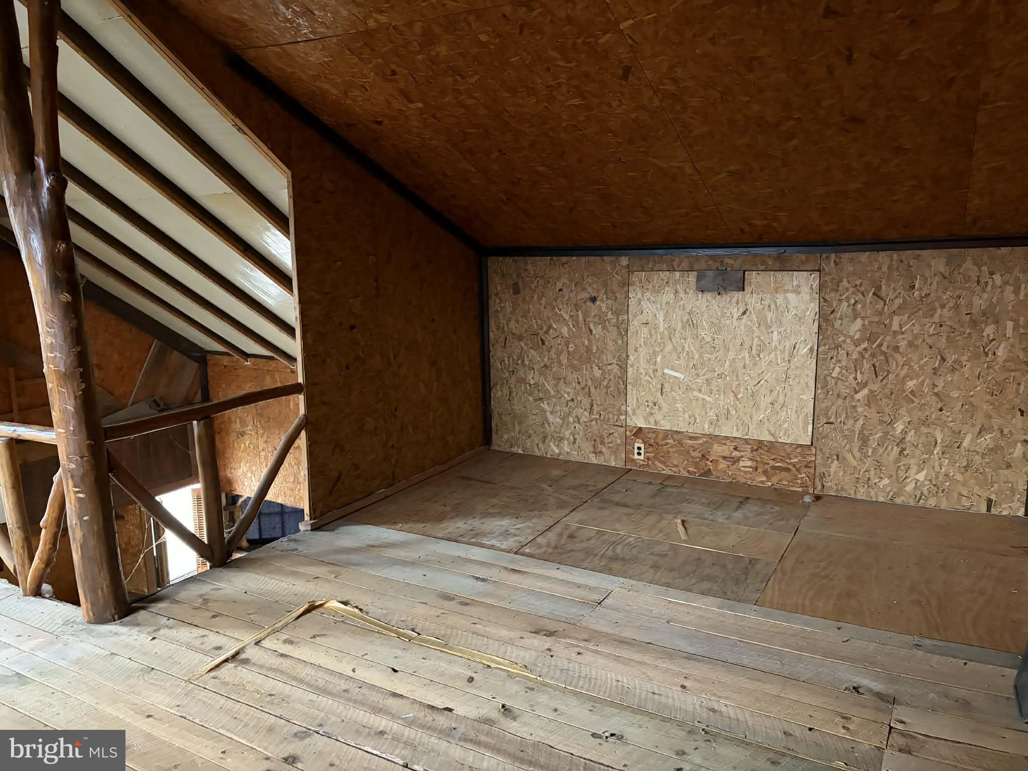 RUSHING RIVER FARMS - Residential