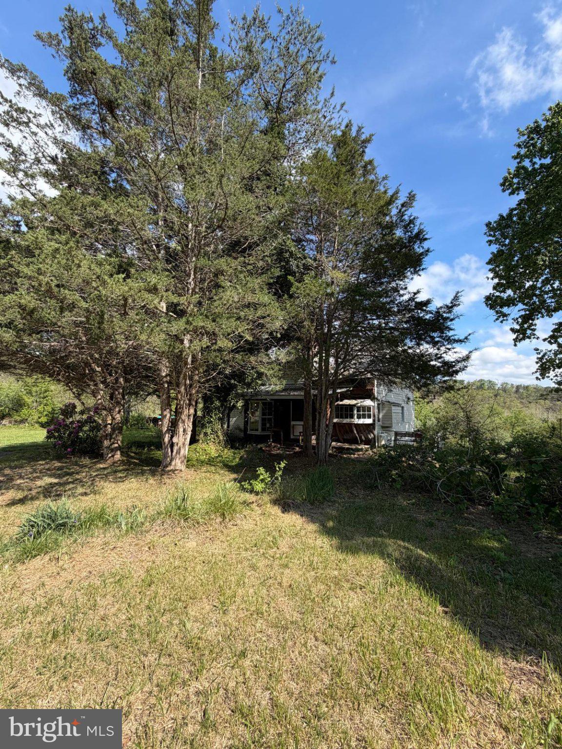 RUSHING RIVER FARMS - Residential