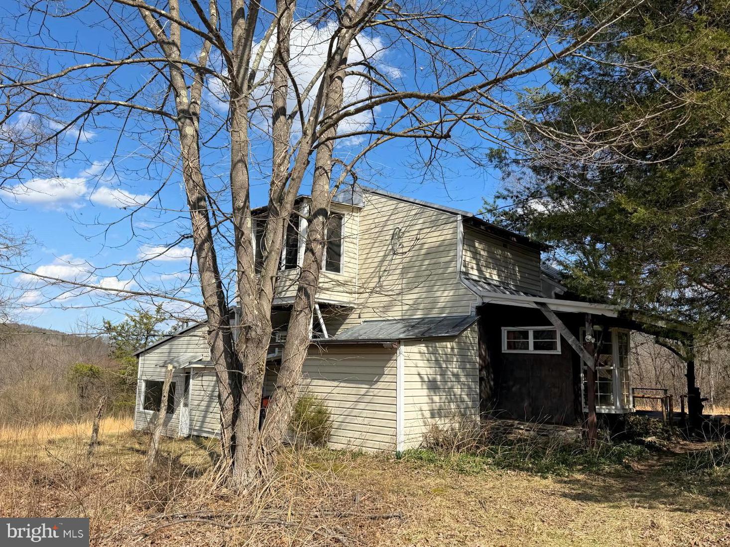 RUSHING RIVER FARMS - Residential