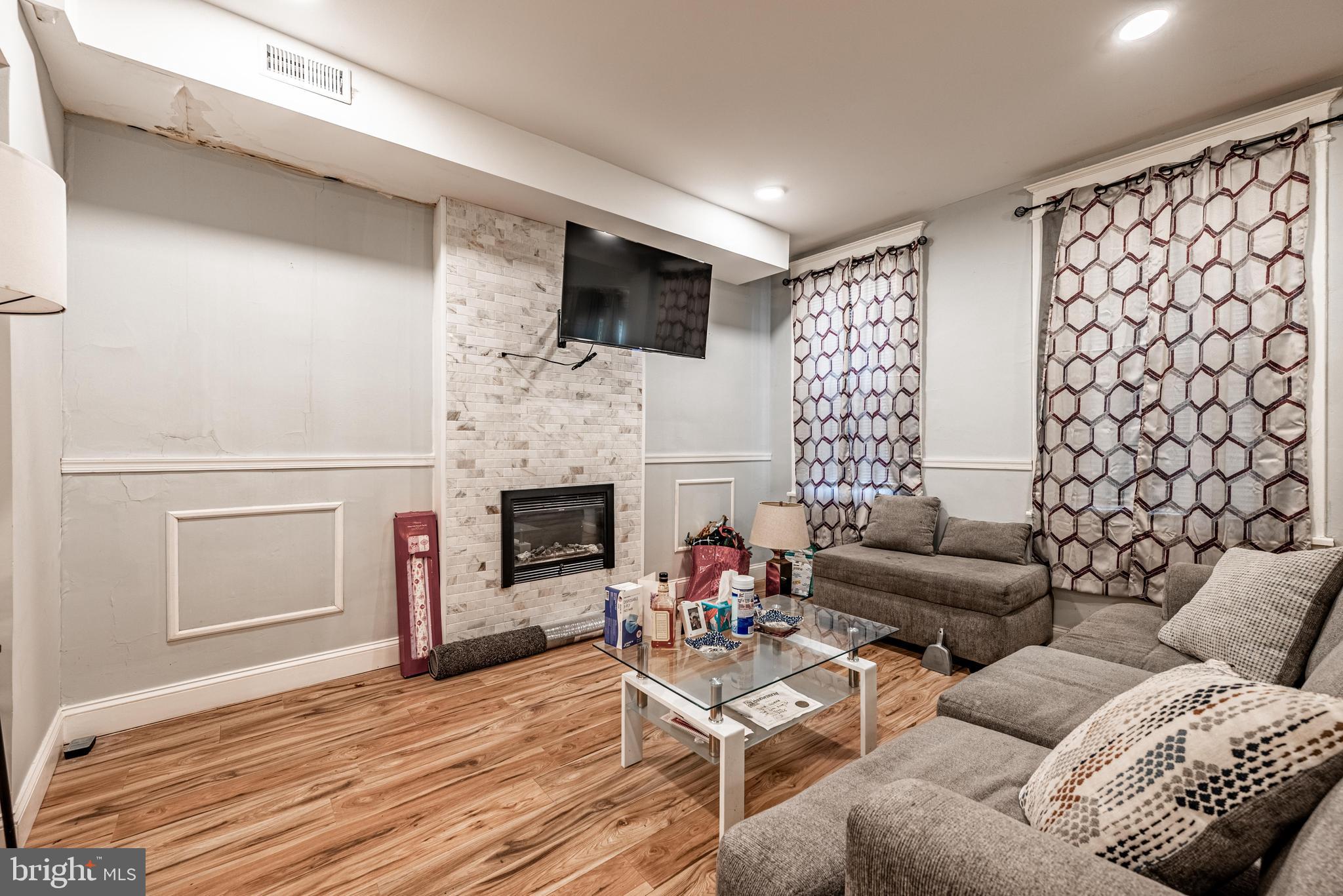 FOREST PARK - Residential