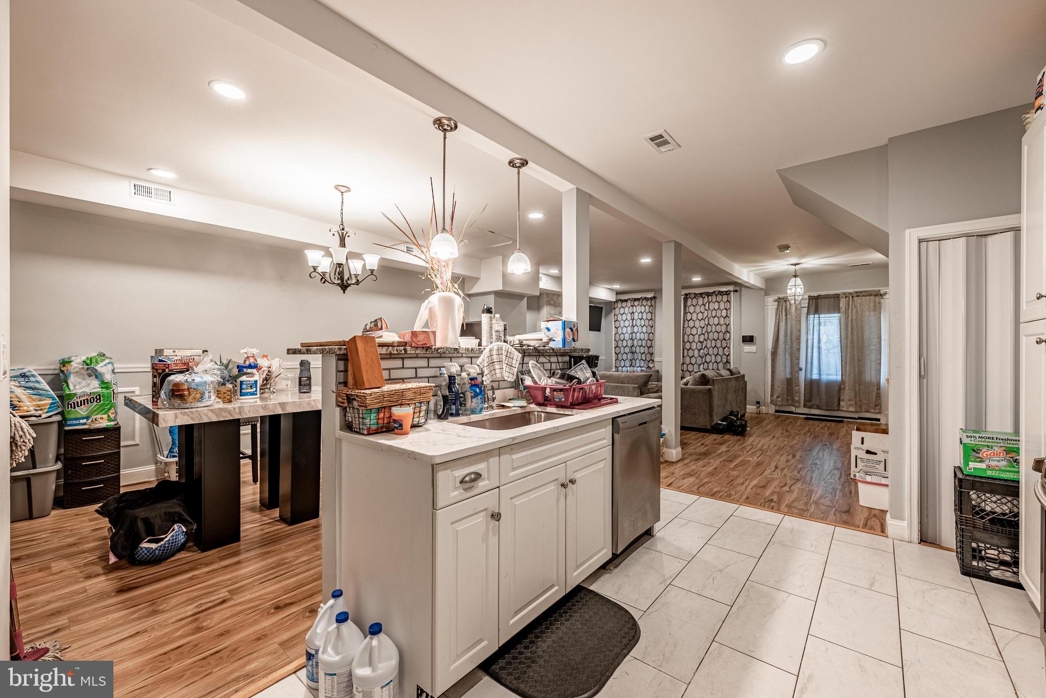 FOREST PARK - Residential