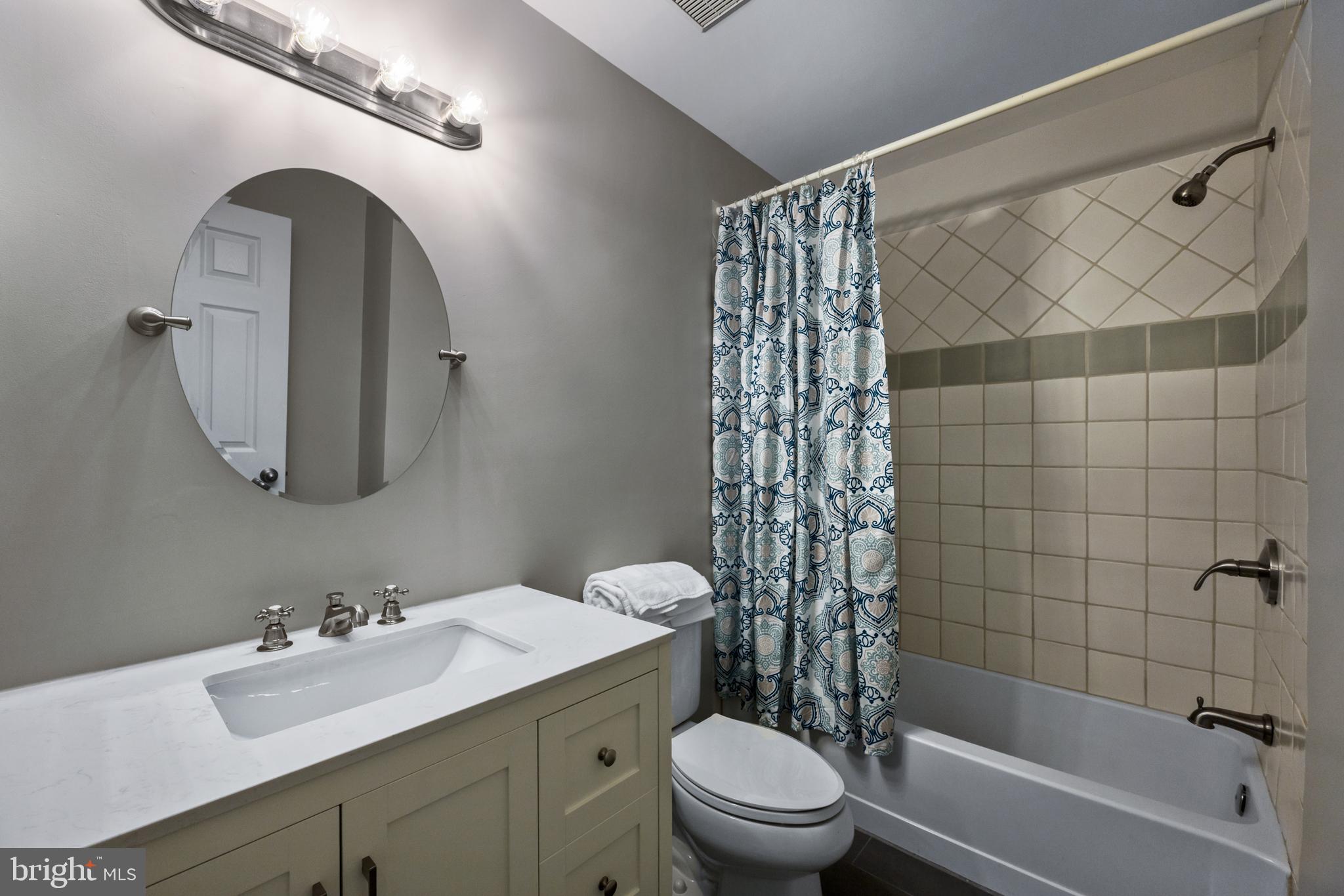 HICKORY RIDGE - Residential