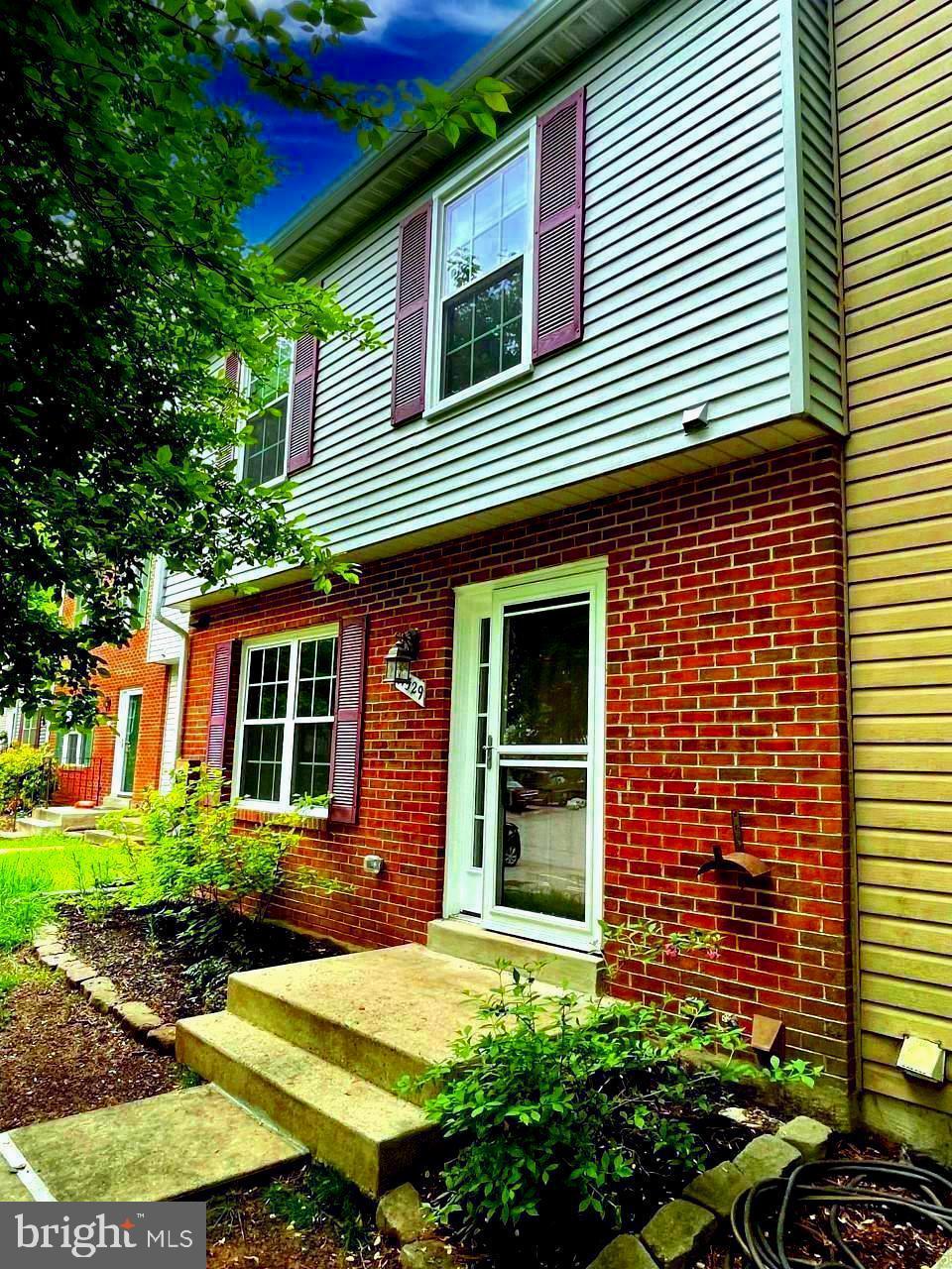 HICKORY RIDGE - Residential