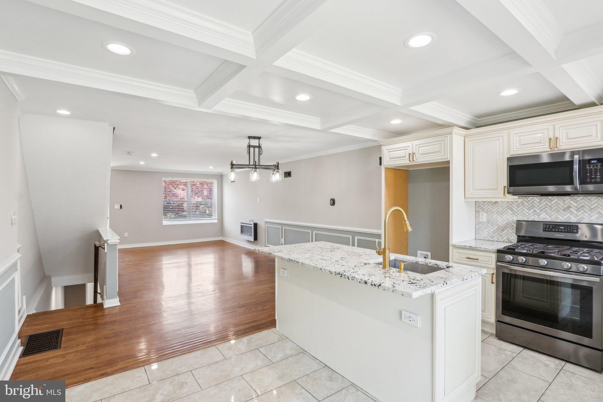 MELROSE PARK GARDENS - Residential