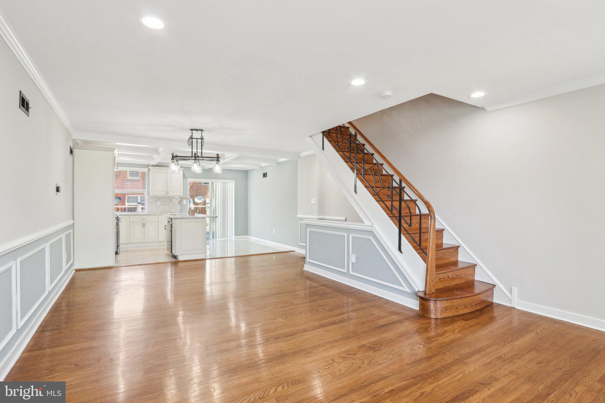 MELROSE PARK GARDENS - Residential